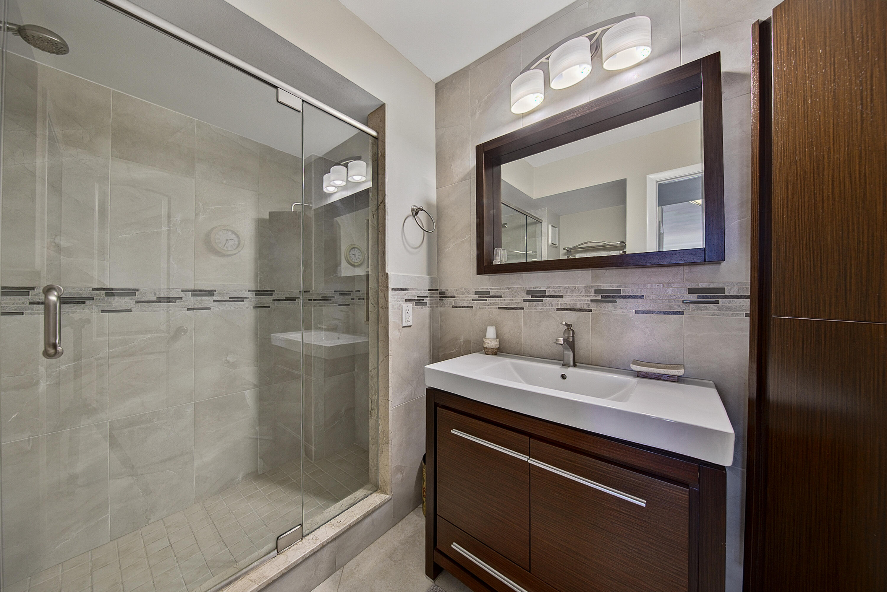 1500 N Ocean Boulevard 803 Property Photo 19