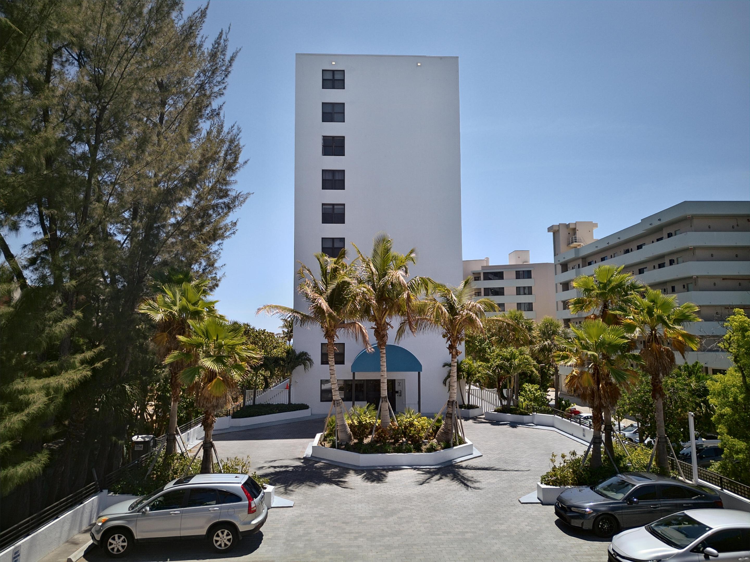 1500 N Ocean Boulevard 803 Property Photo 46