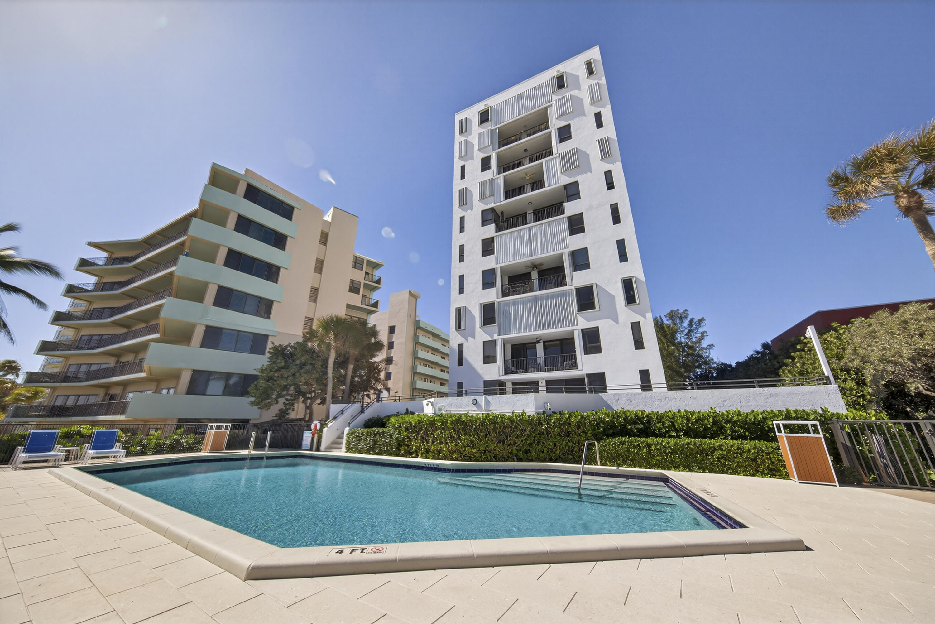 1500 N Ocean Boulevard 803 Property Photo 60