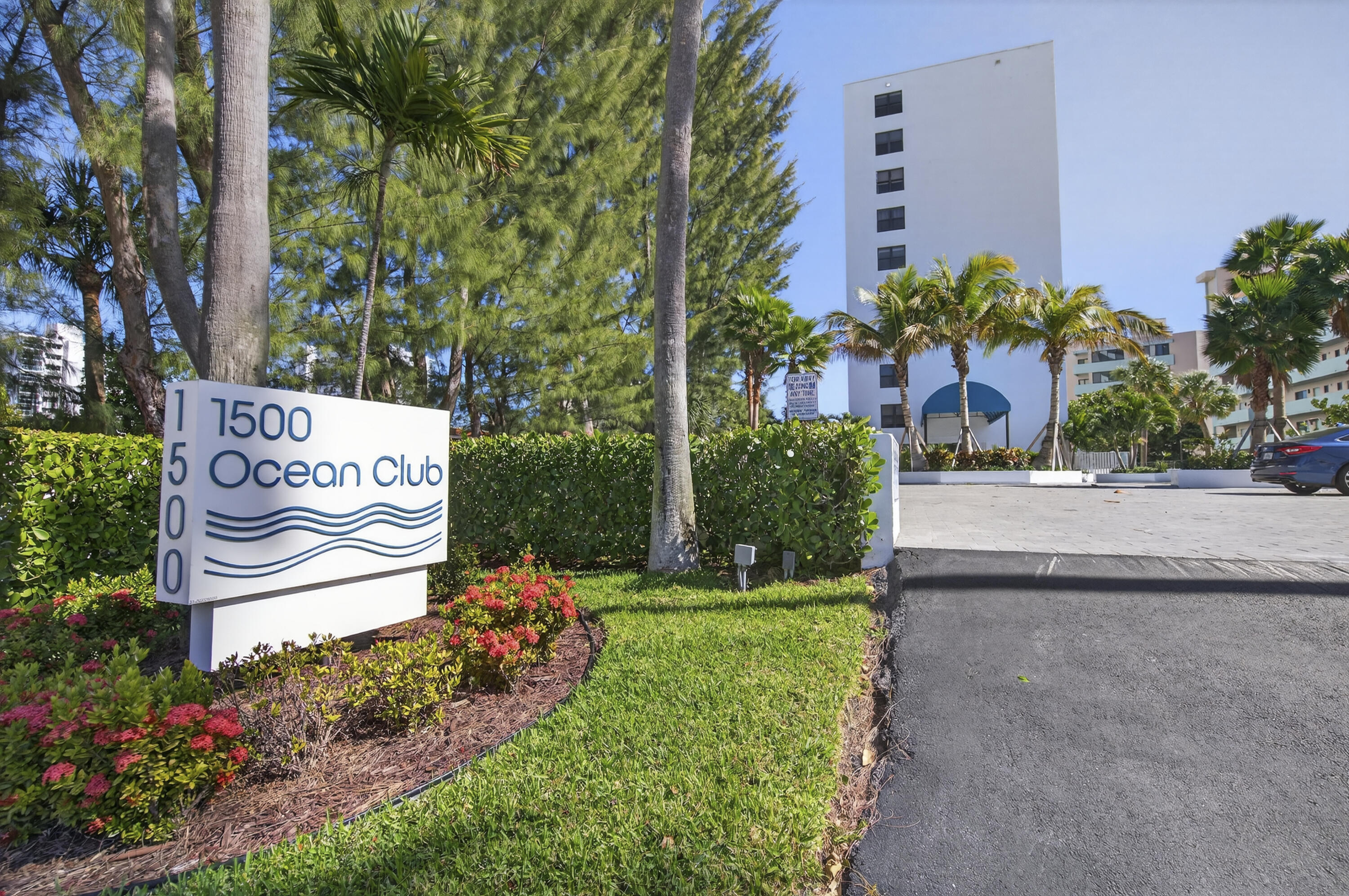 1500 N Ocean Boulevard 803 Property Photo 65