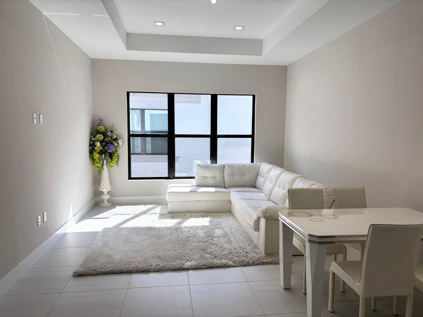 9937 Migration Point Property Photo 13