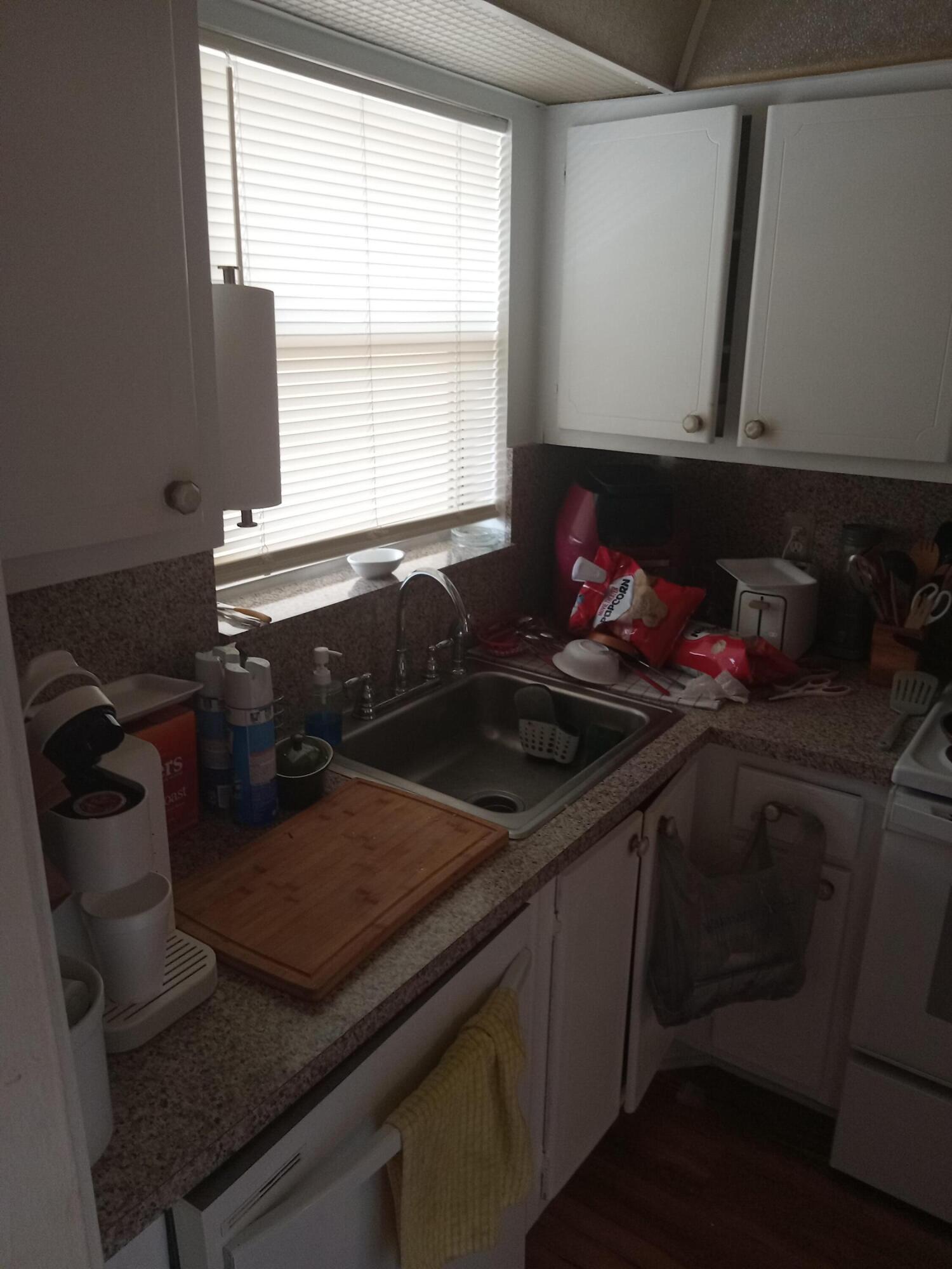 2901 E Sunrise Lakes Drive E 202 Property Photo 1