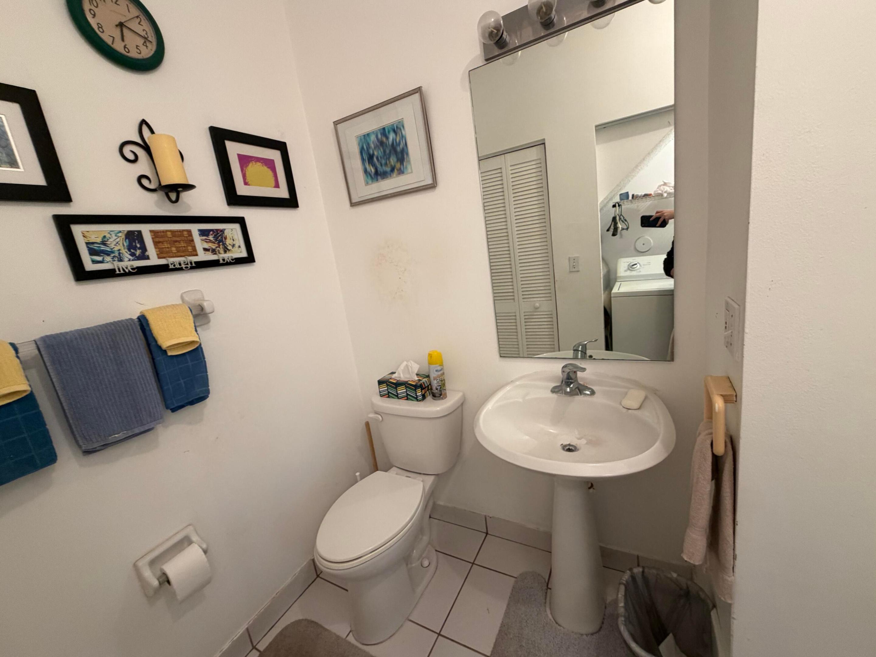 11812 Royal Palm Boulevard Property Photo 7