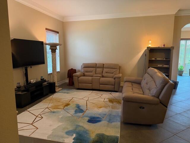7027 Aliso Avenue Property Photo 10