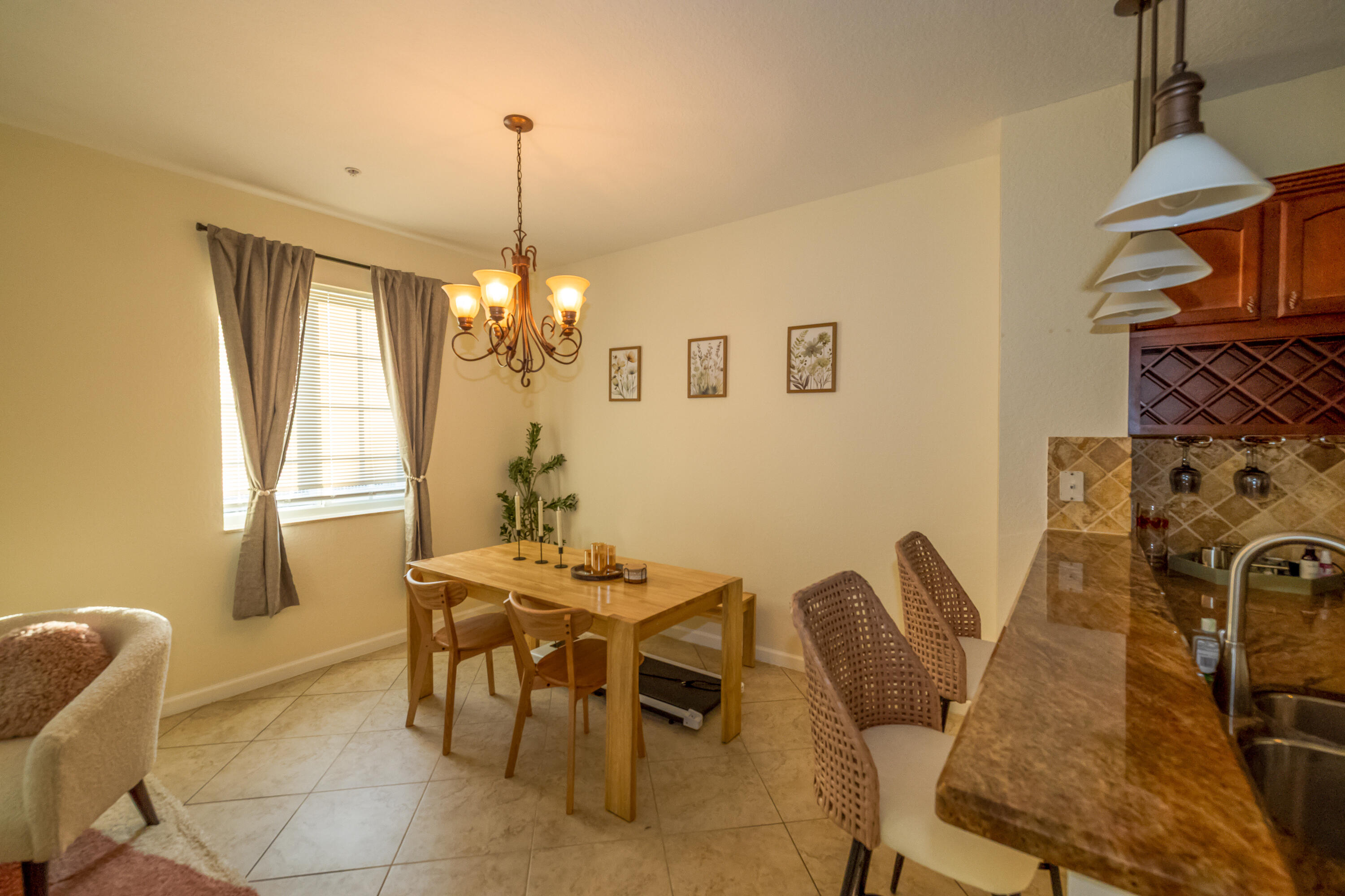 4574 Danson Way Property Photo 38