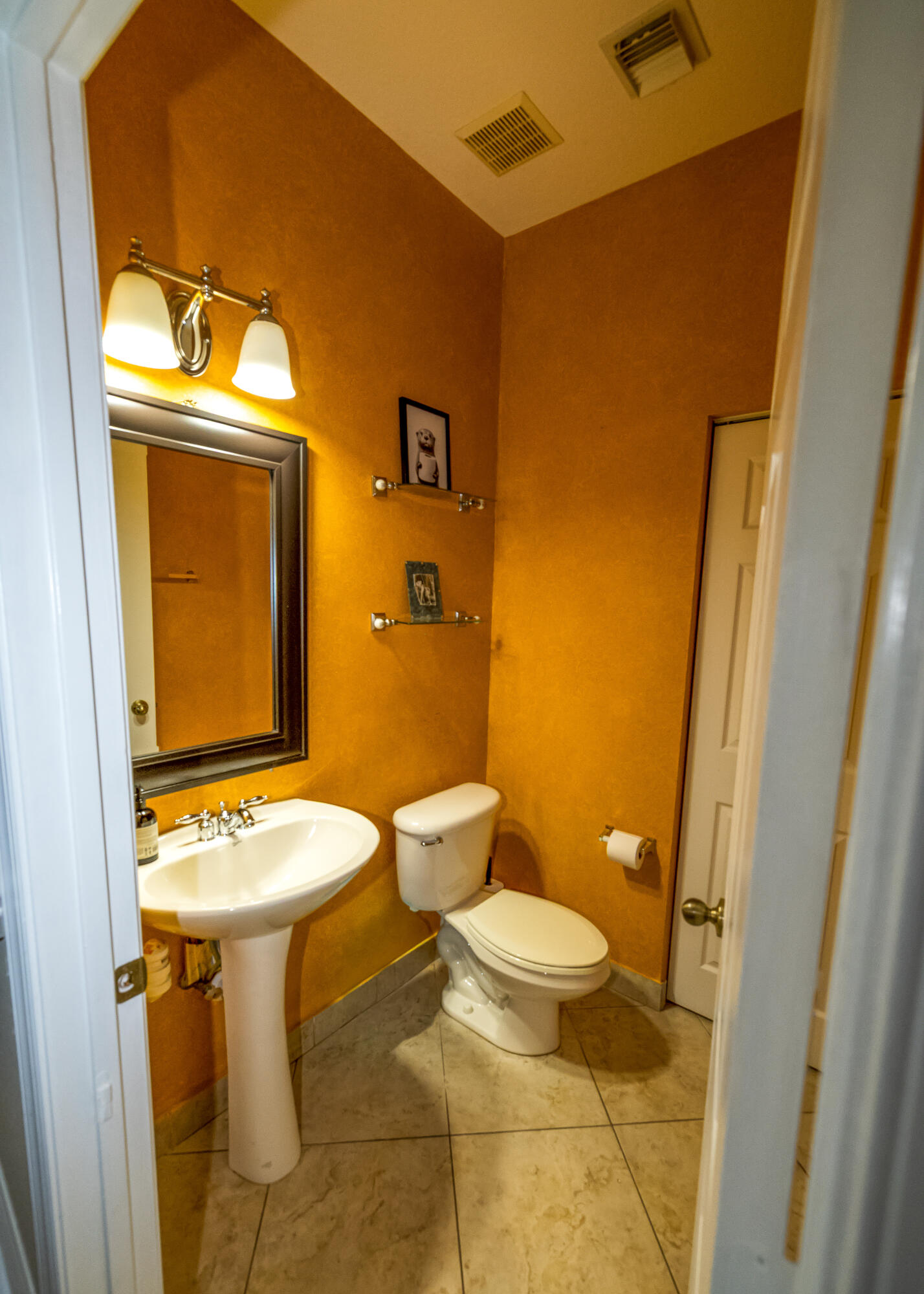 4574 Danson Way Property Photo 44