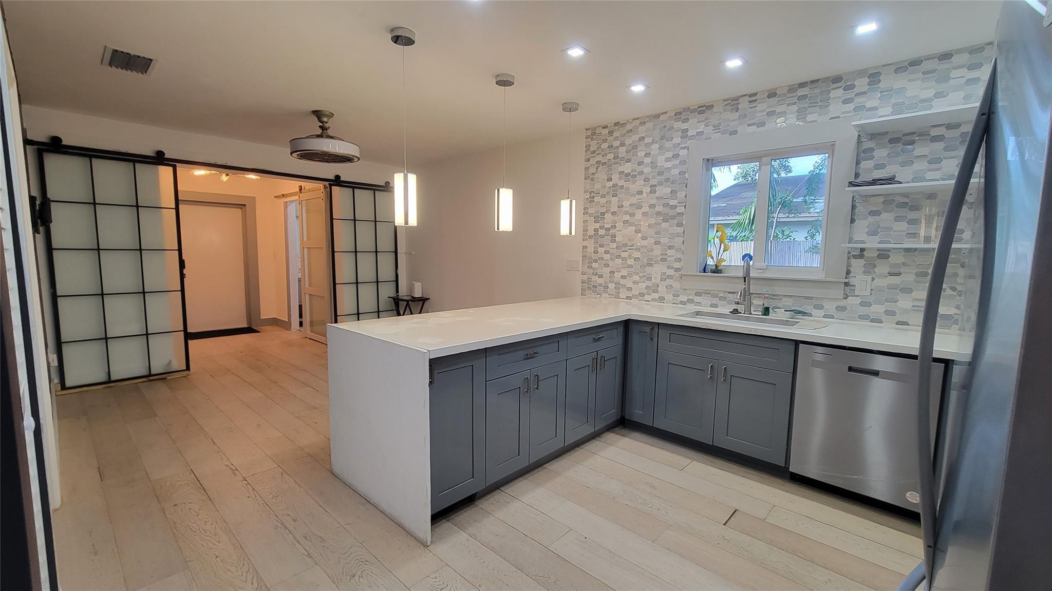 512 NW 15th Terrace