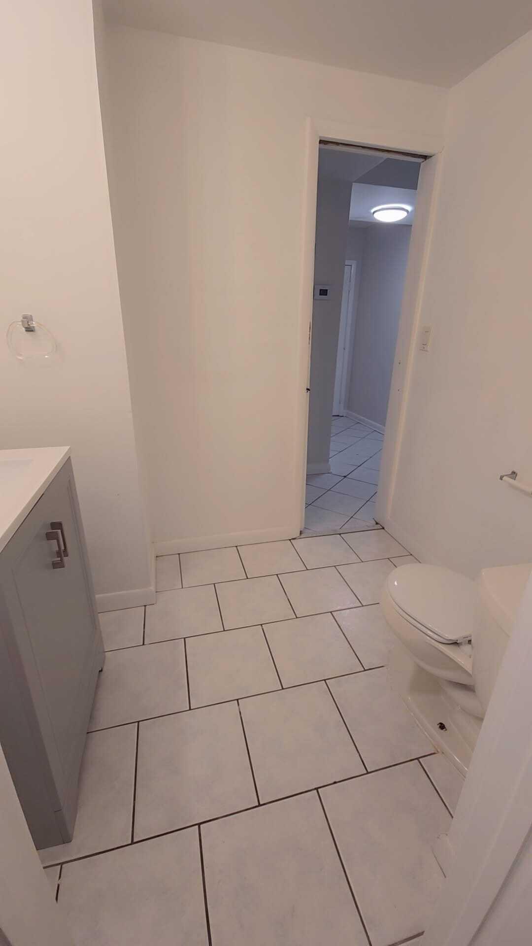 4111 Stirling Road 406 Property Photo 12