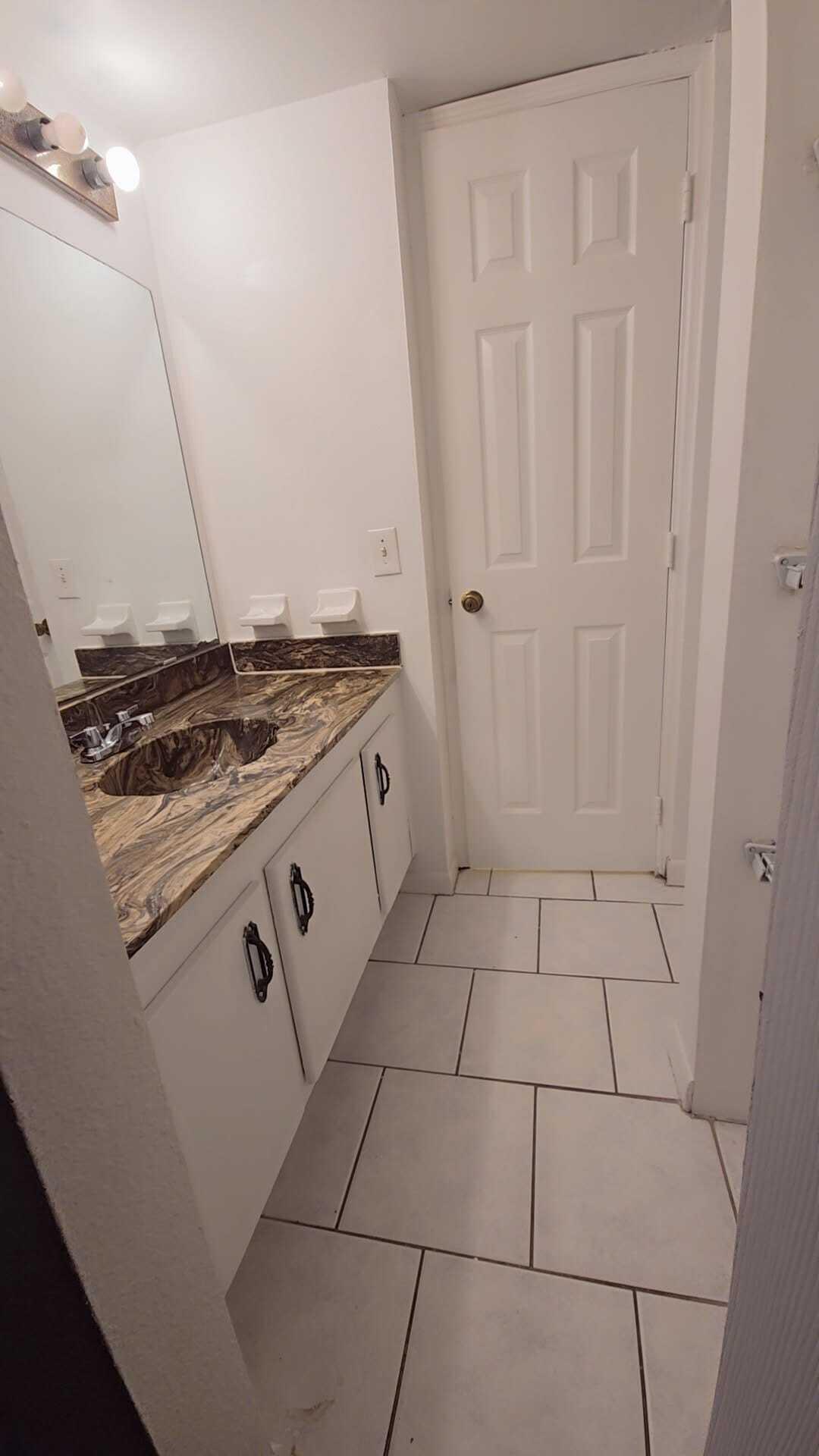 4111 Stirling Road 406 Property Photo 16