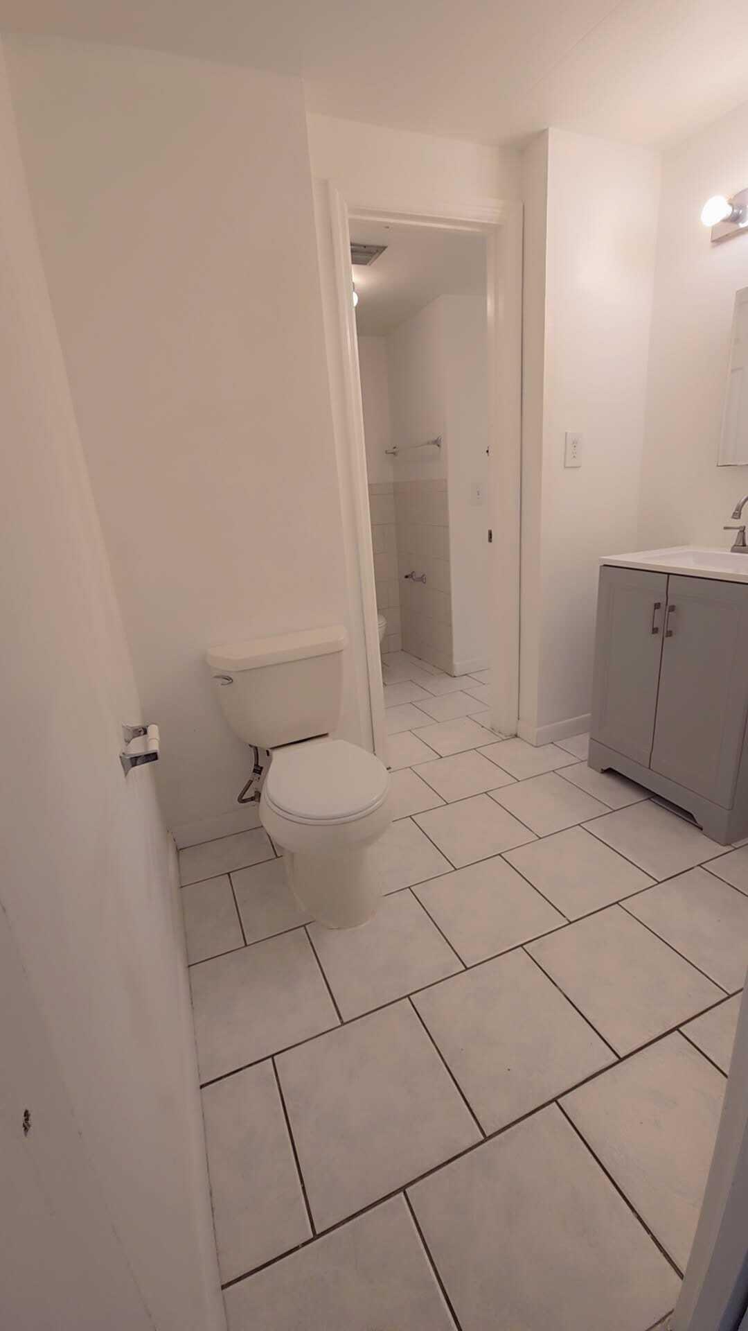 4111 Stirling Road 406 Property Photo 20