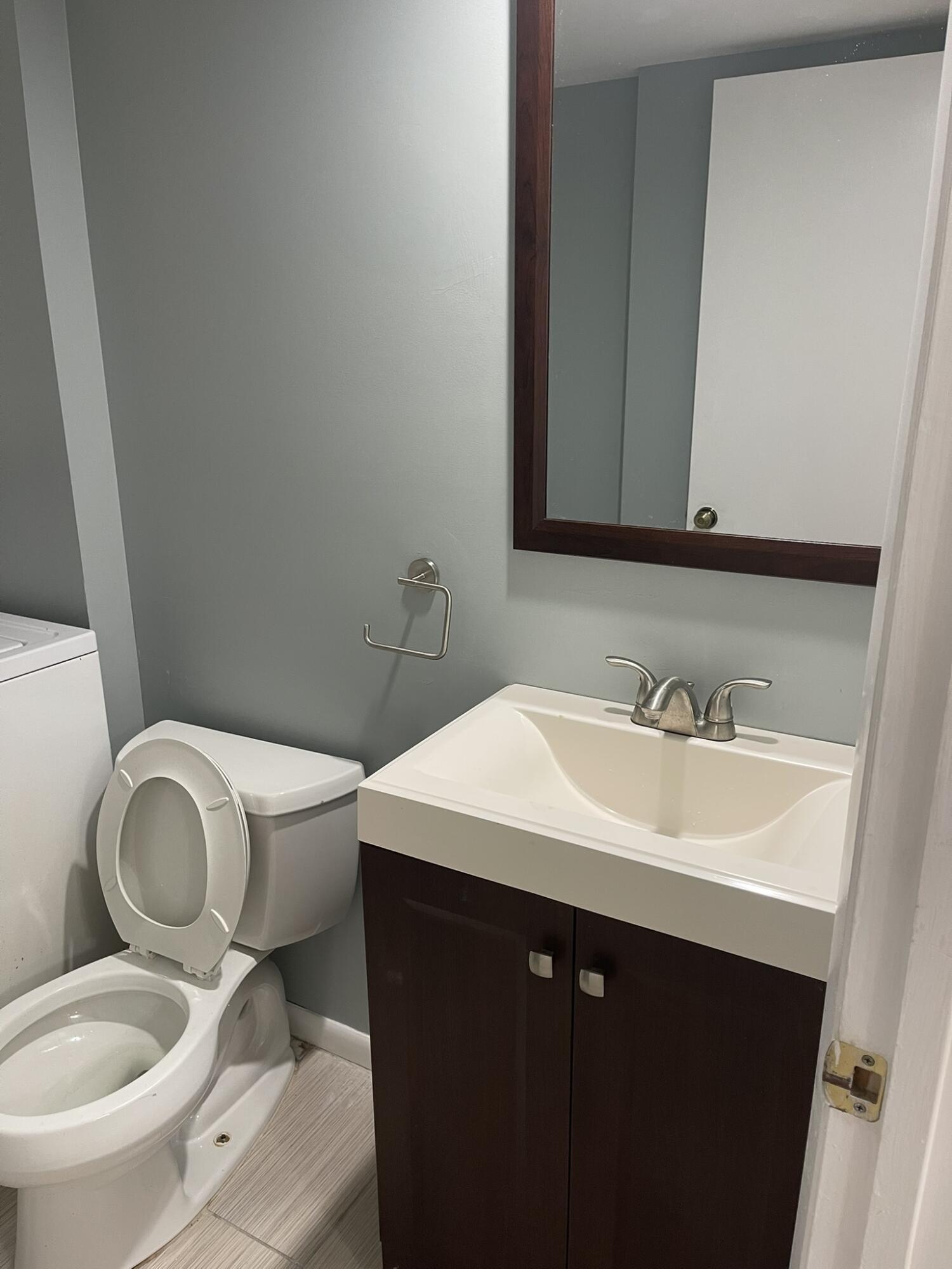 3230 32nd Way Property Photo 3