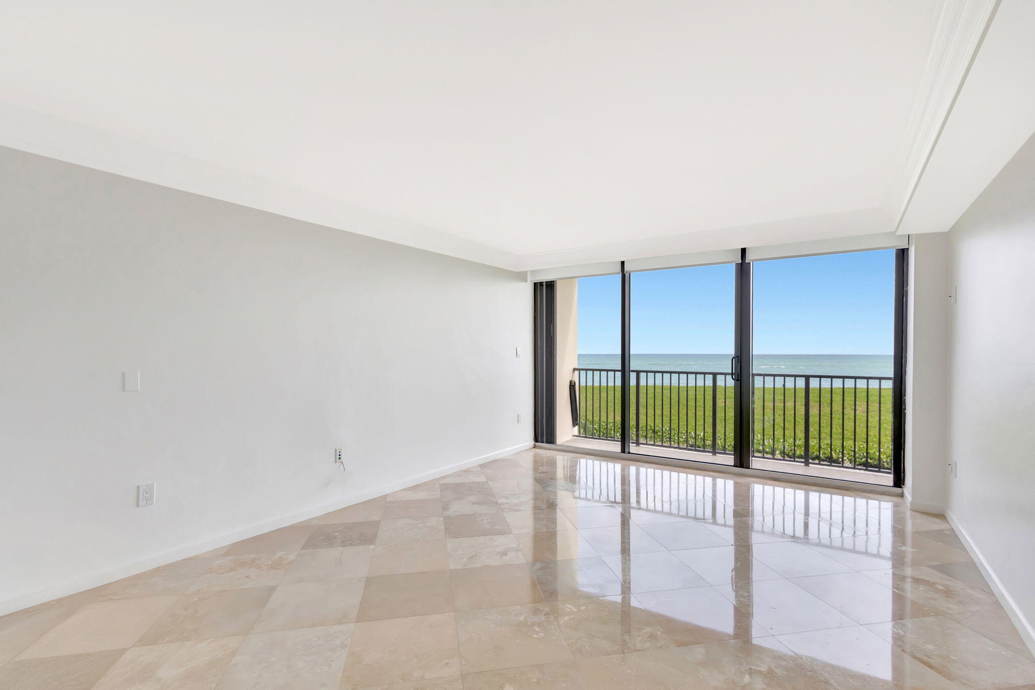400 Beach Road 103 Property Photo 13