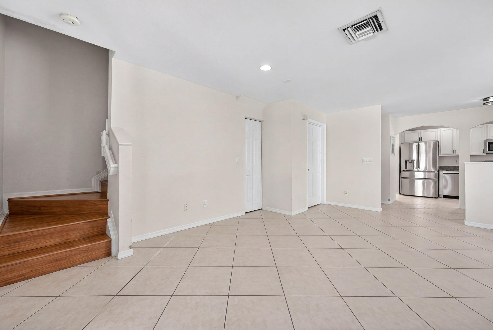 5951 Manchester Way Property Photo 28