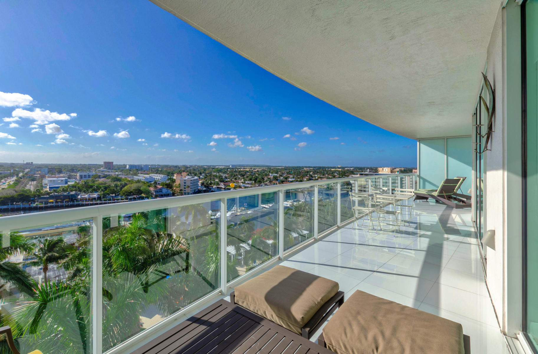 1 N Ocean Boulevard 913 Property Photo 10