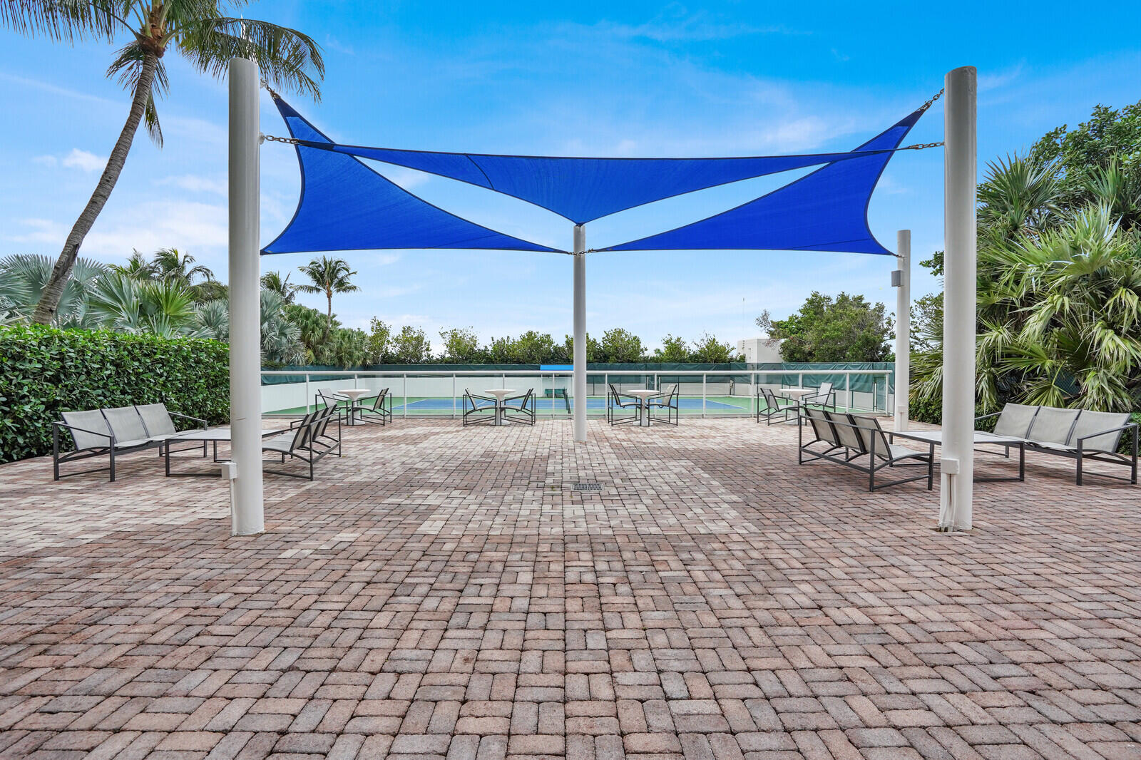 1 N Ocean Boulevard 913 Property Photo 26