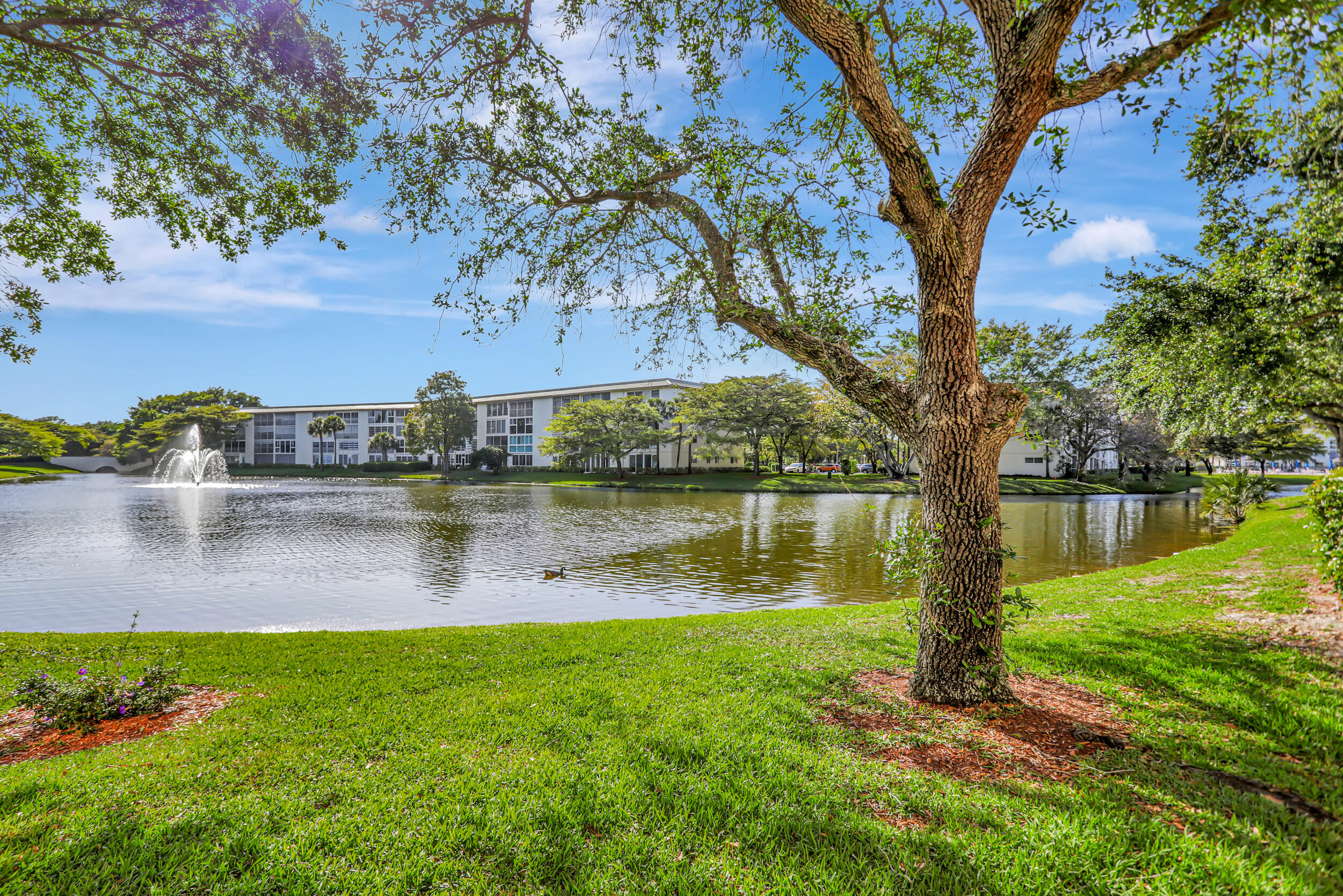 1704 Andros Isle E-1 Property Photo 1