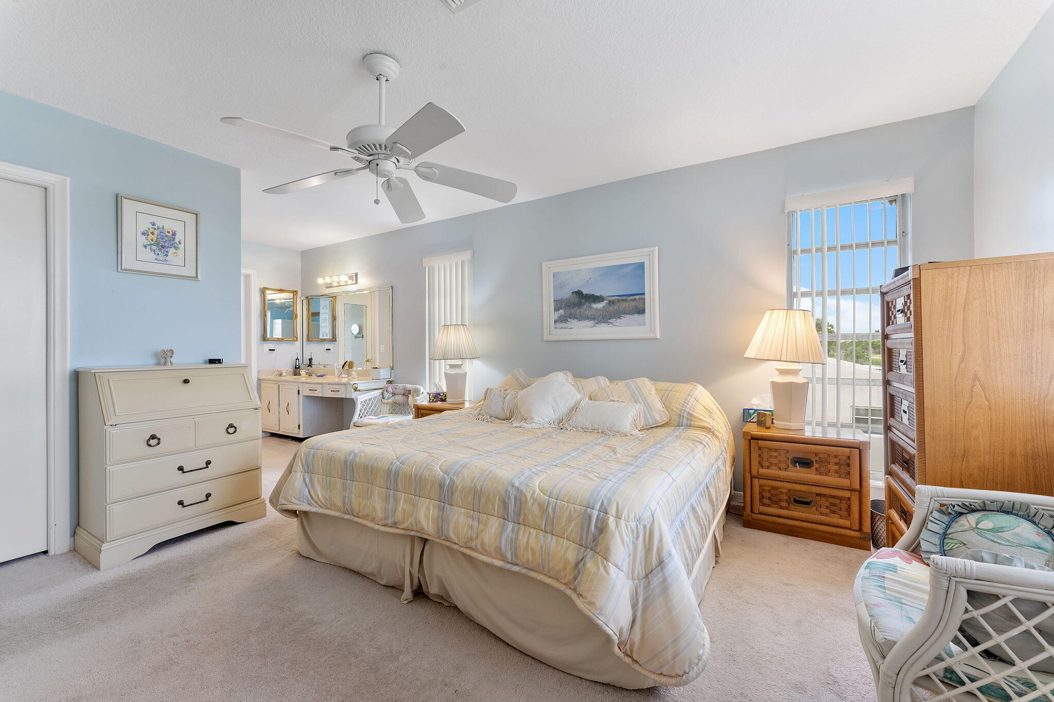 2401 Del-aire Boulevard E 201 Property Photo 7