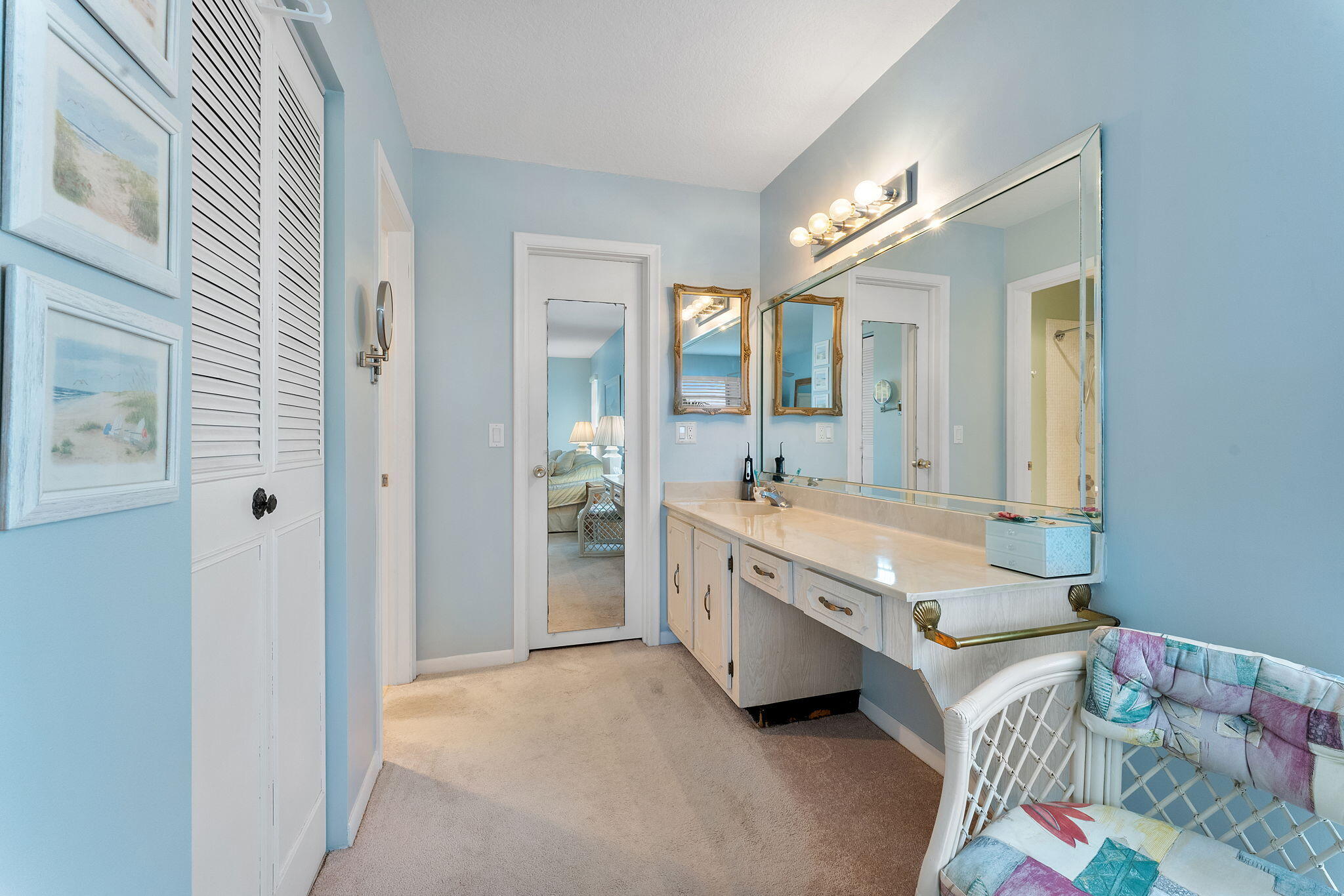 2401 Del-aire Boulevard E 201 Property Photo 8