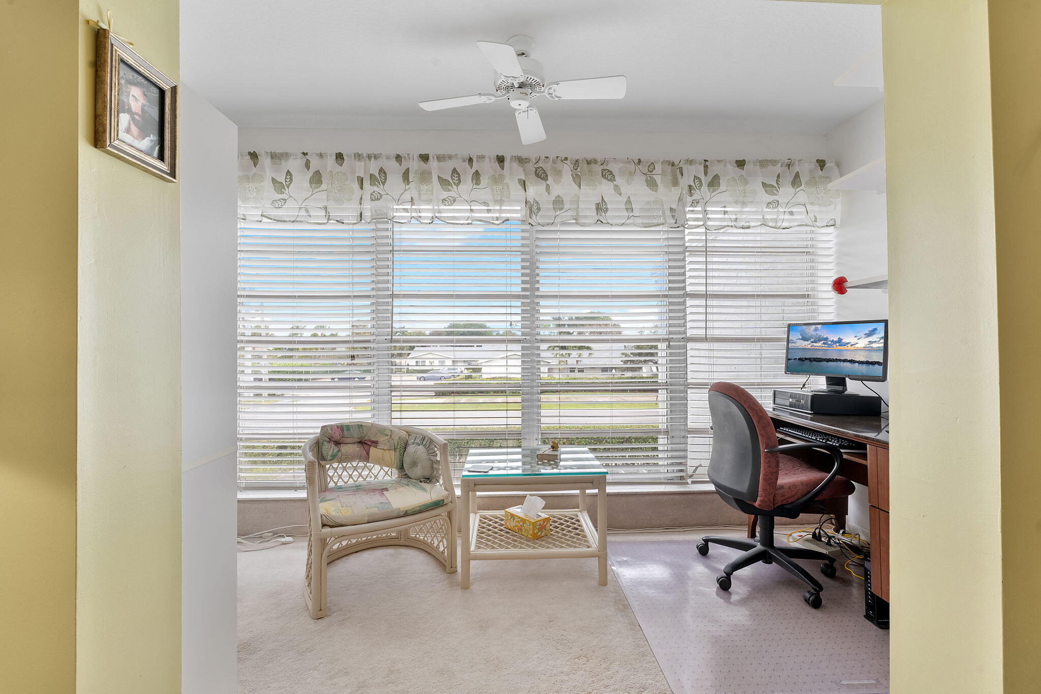 2401 Del-aire Boulevard E 201 Property Photo 9