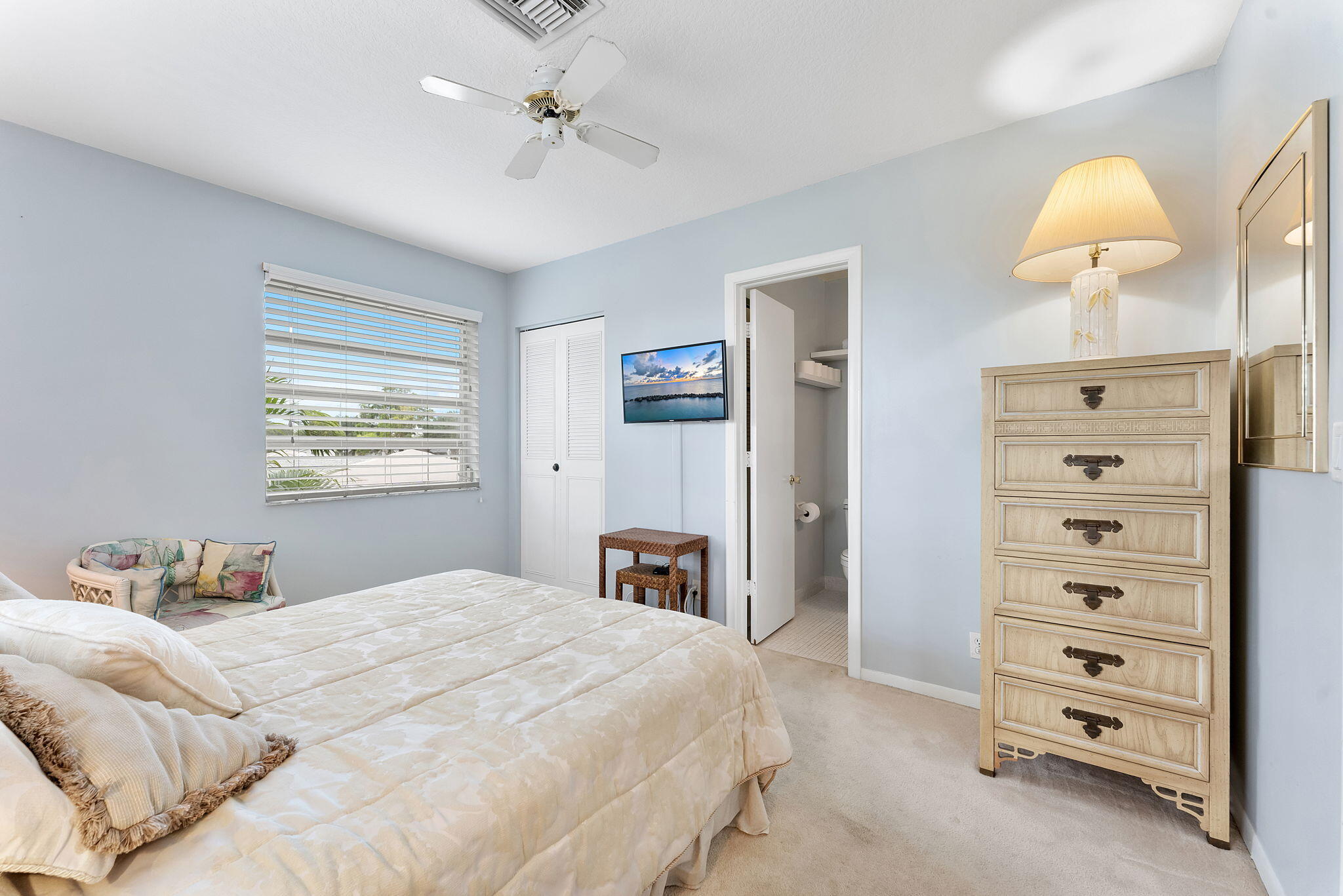 2401 Del-aire Boulevard E 201 Property Photo 15