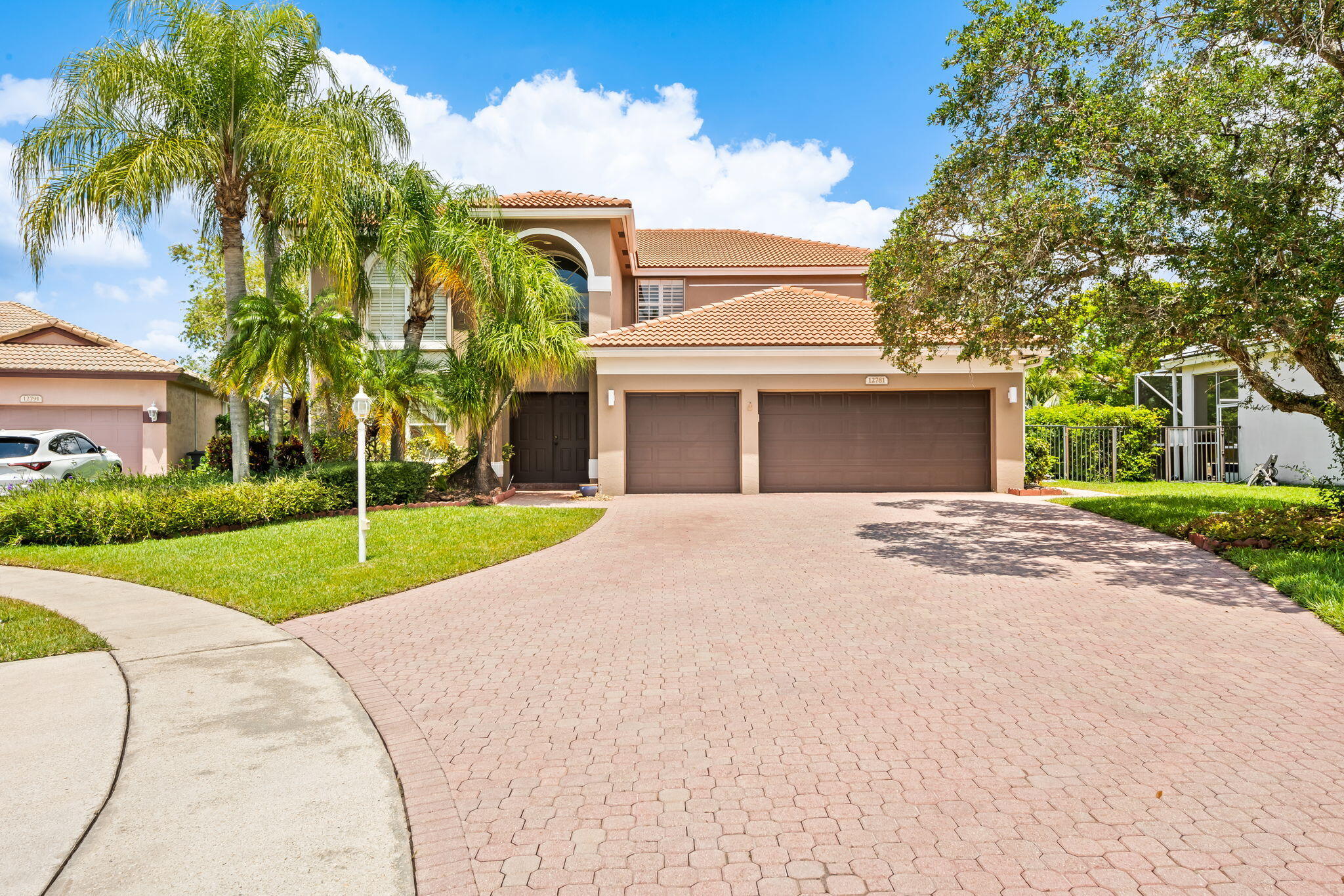 12781 Yardley Drive Property Photo 1