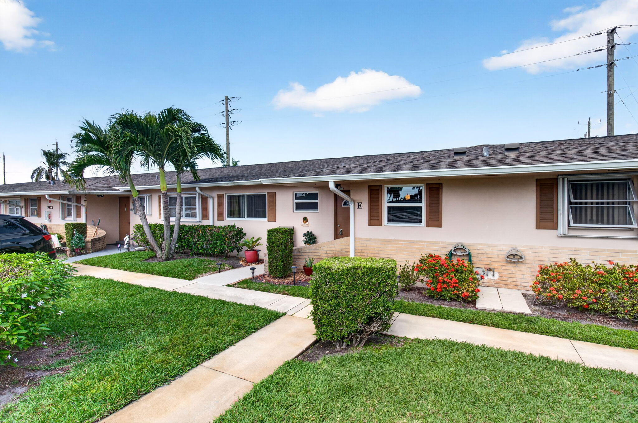 2533 Dudley Dr Unit E Property Photo 4