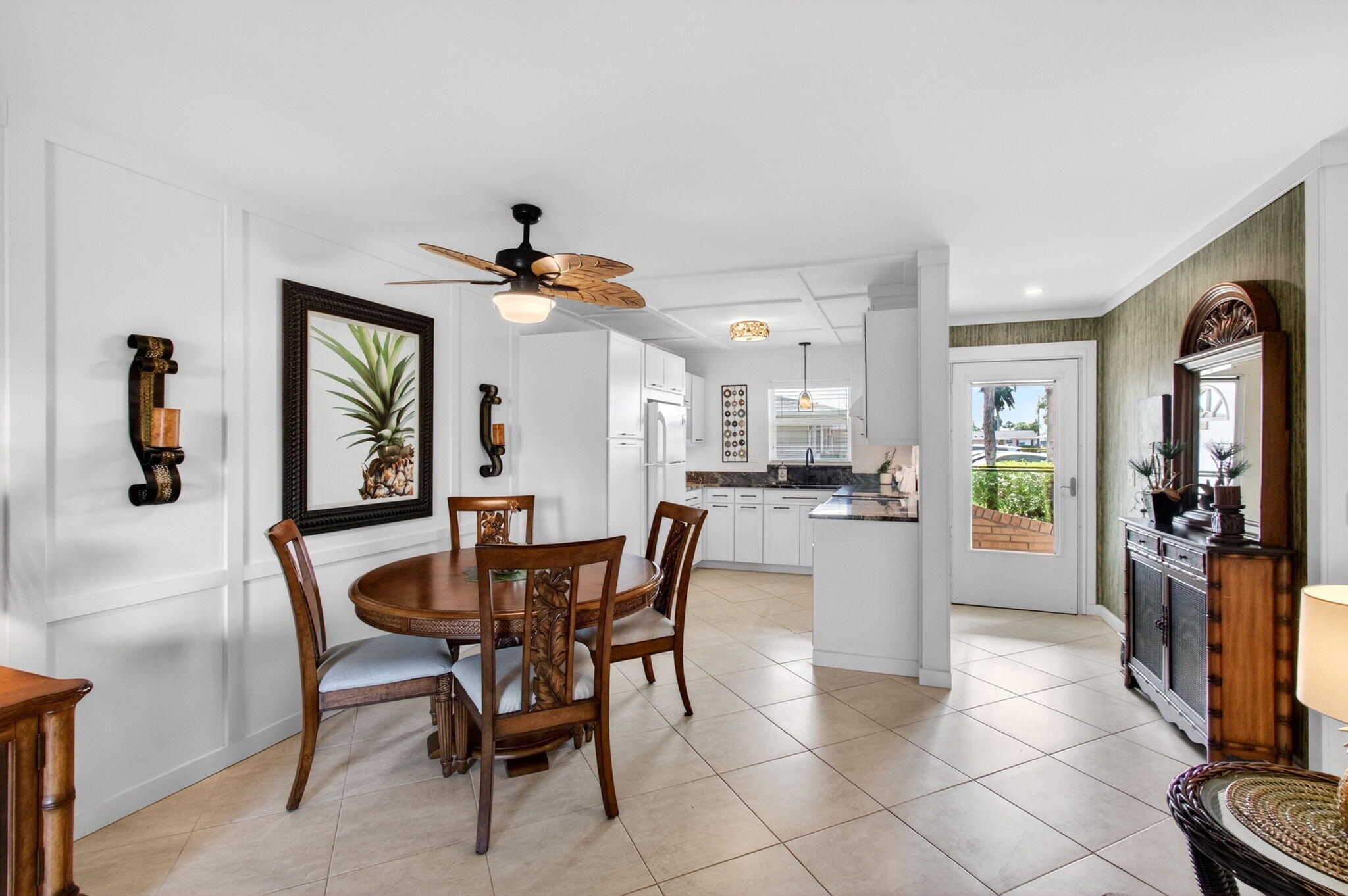 2533 Dudley Dr Unit E Property Photo 15