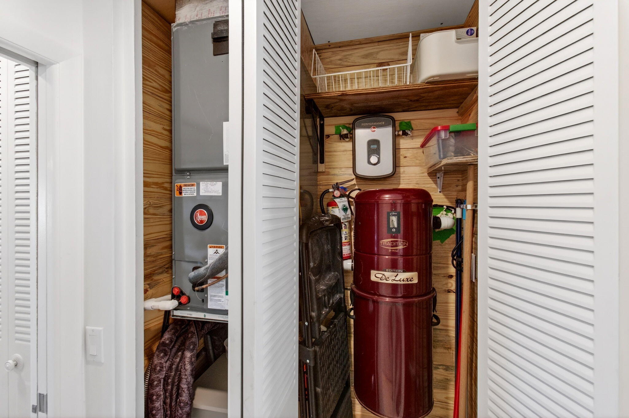 2533 Dudley Dr Unit E Property Photo 52
