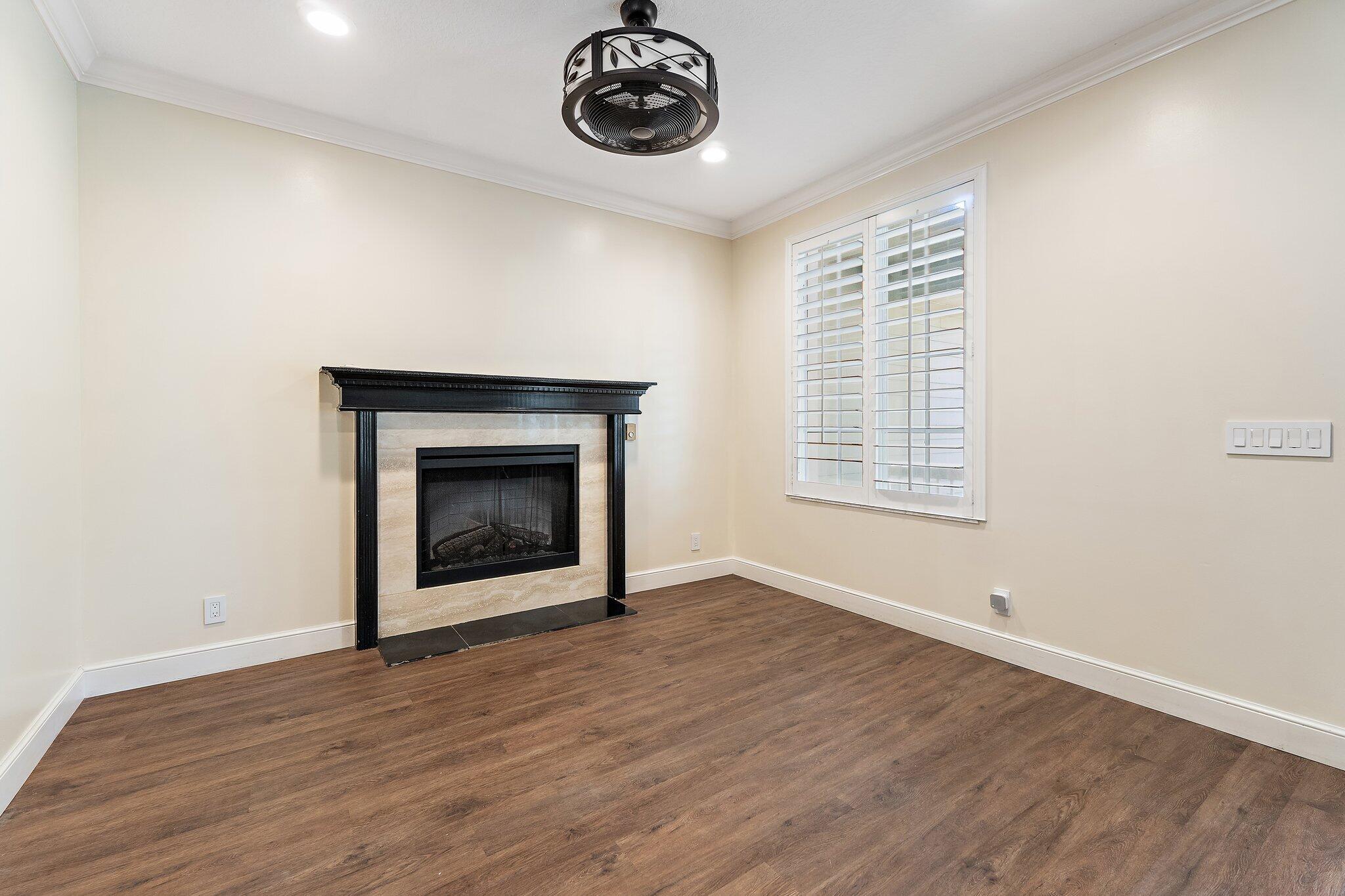 1138 Sw Lighthouse Drive Property Photo 14