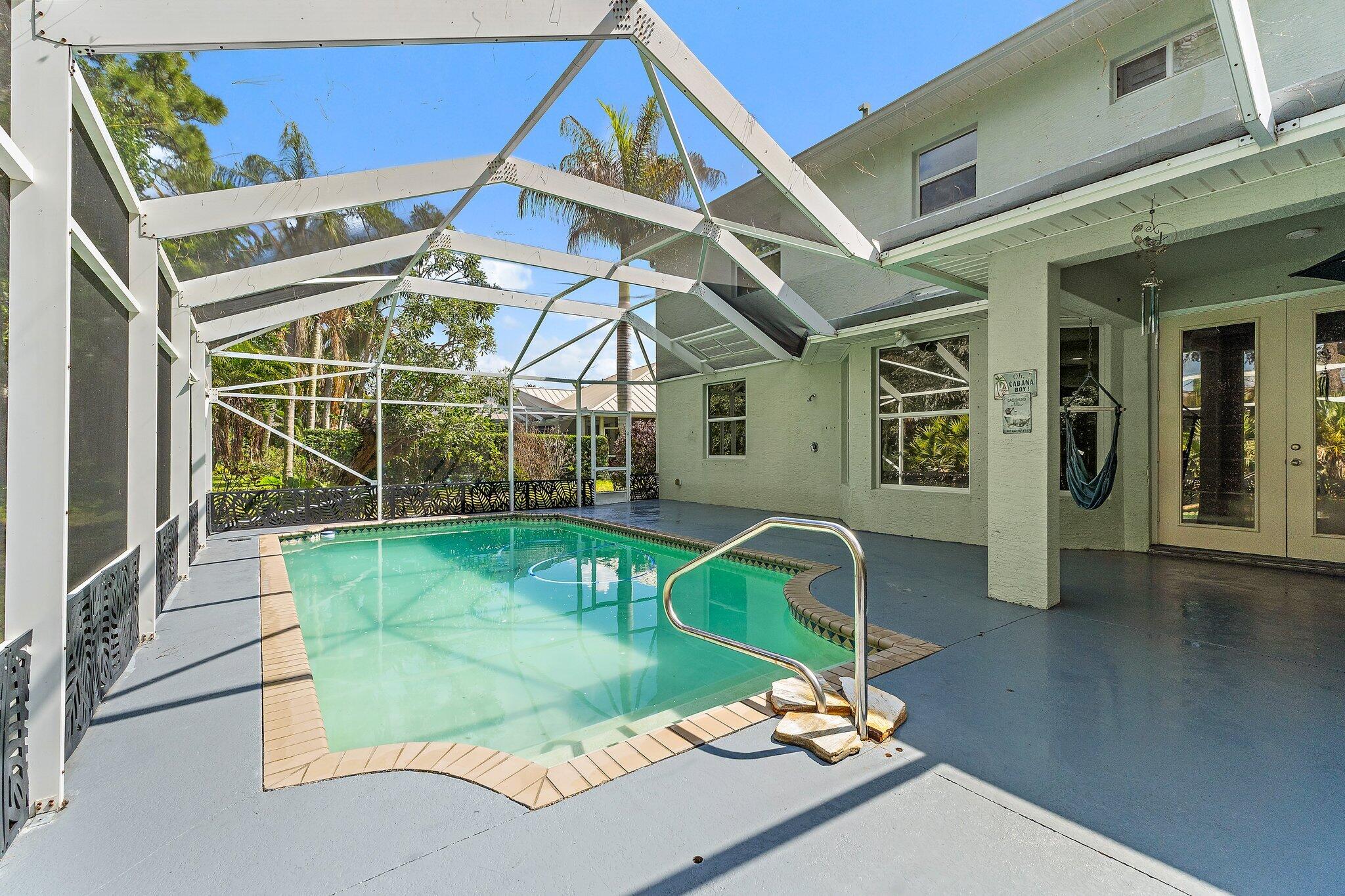 1138 Sw Lighthouse Drive Property Photo 49