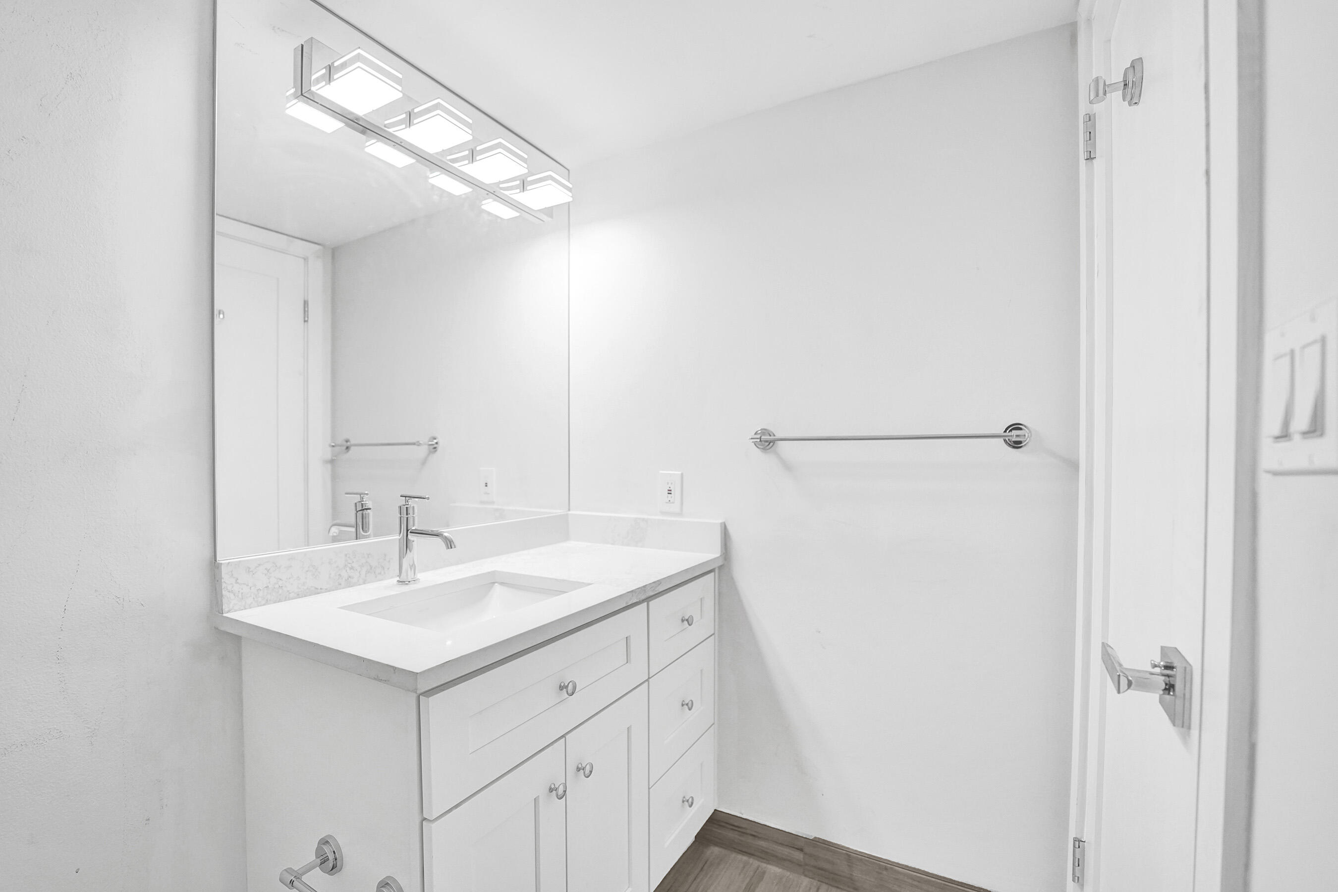 1201 S Ocean Drive 2509s Property Photo 6