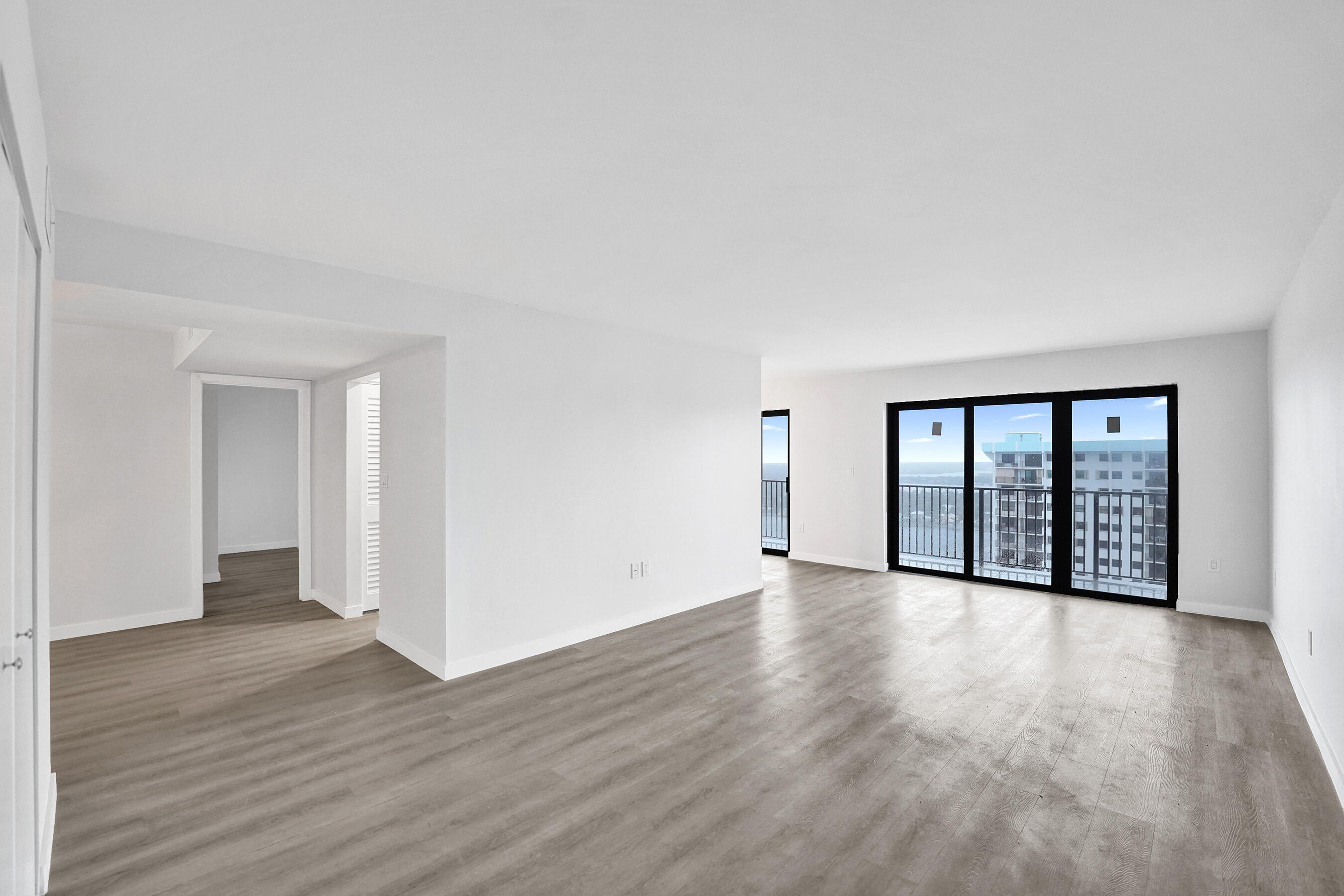 1201 S Ocean Drive 2509s Property Photo 8
