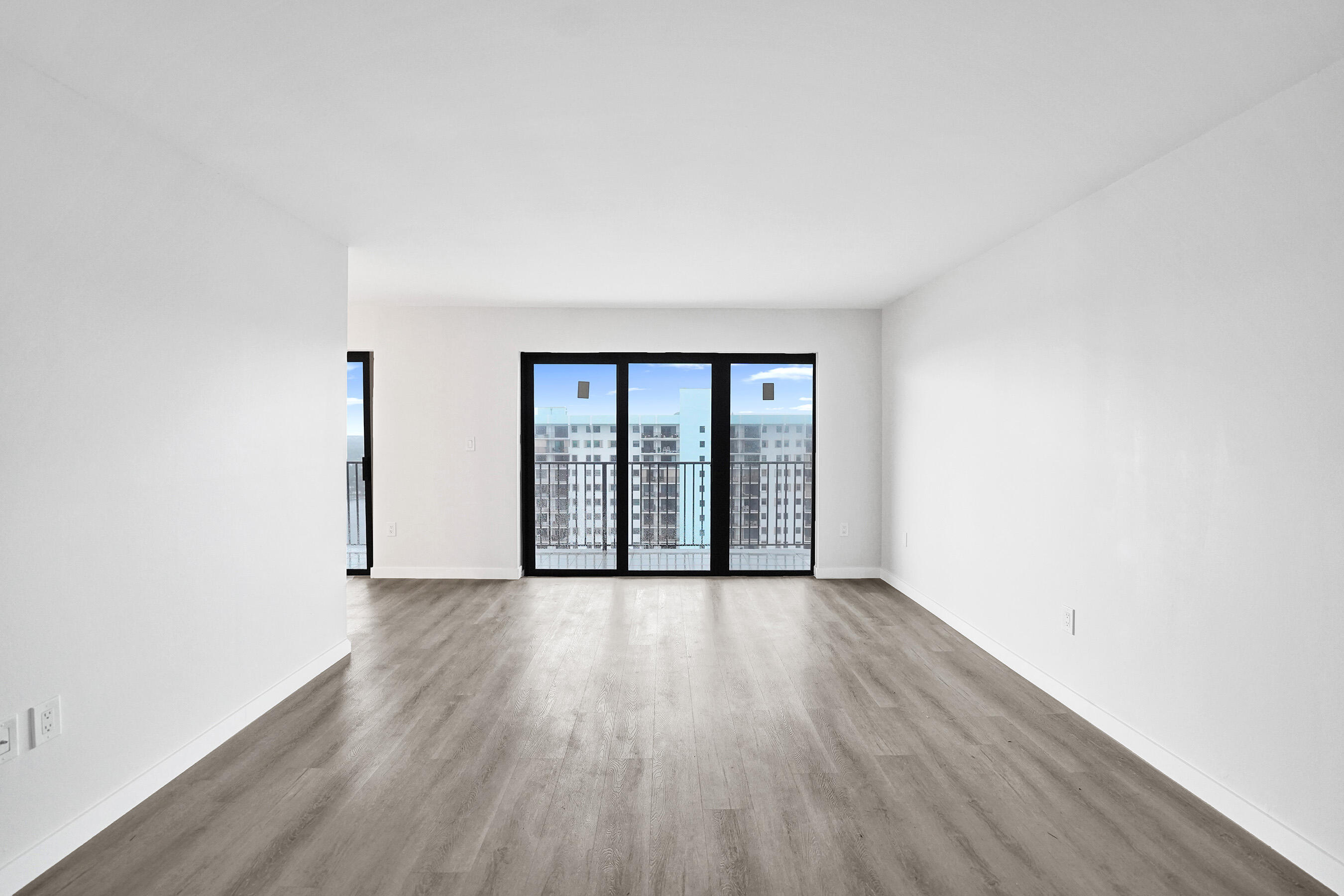 1201 S Ocean Drive 2509s Property Photo 19