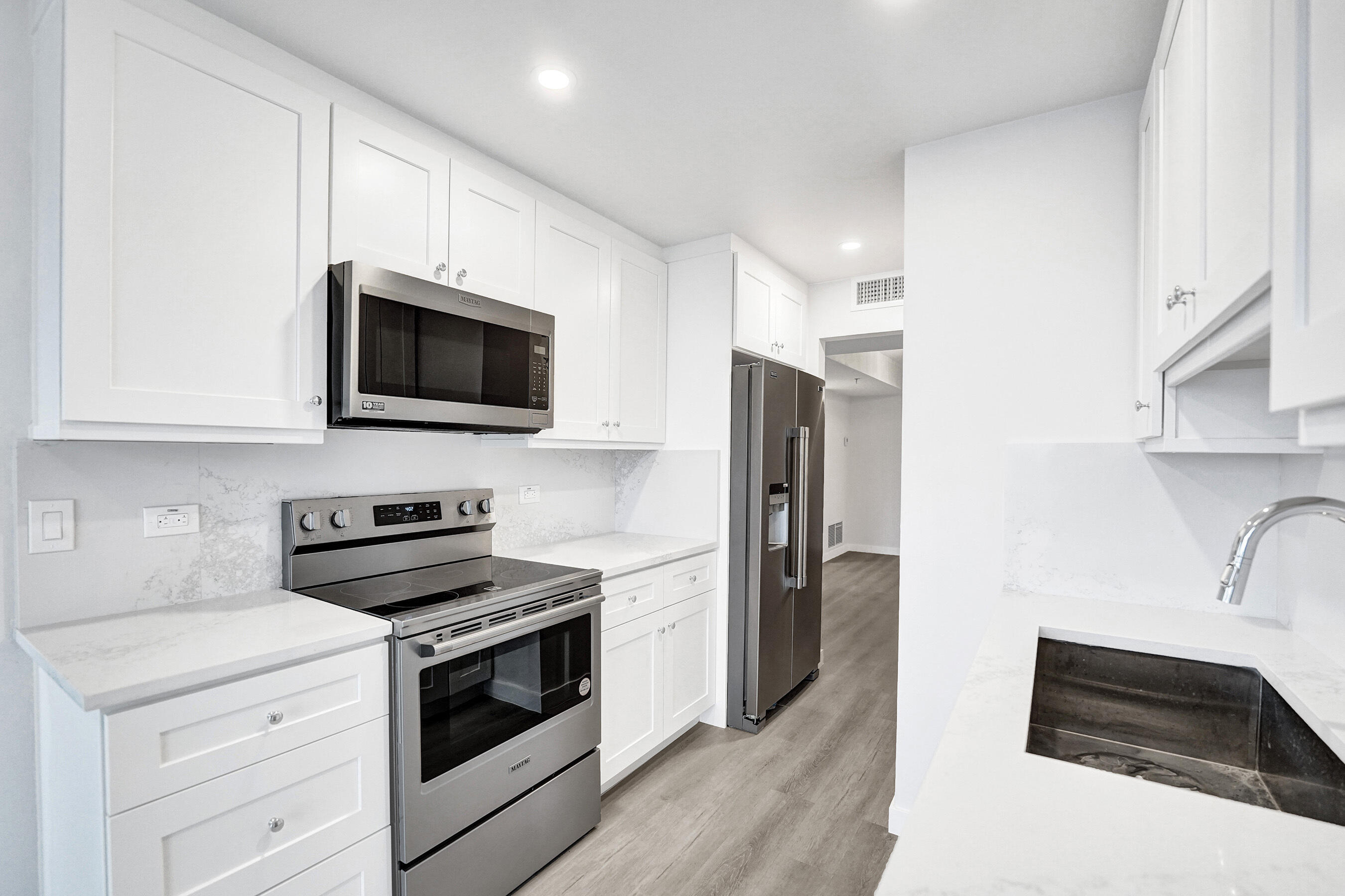 1201 S Ocean Drive 2509s Property Photo 25