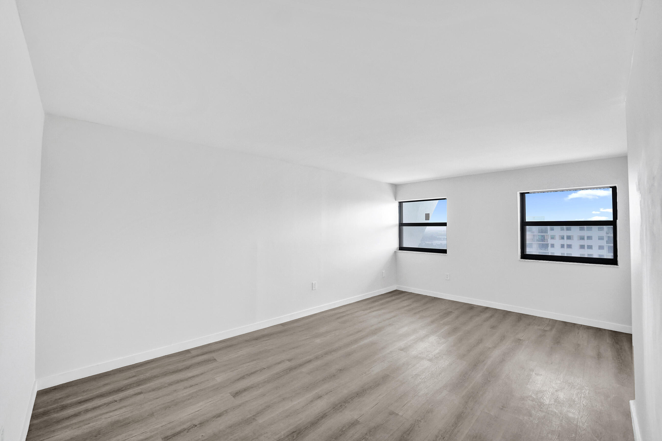 1201 S Ocean Drive 2509s Property Photo 37