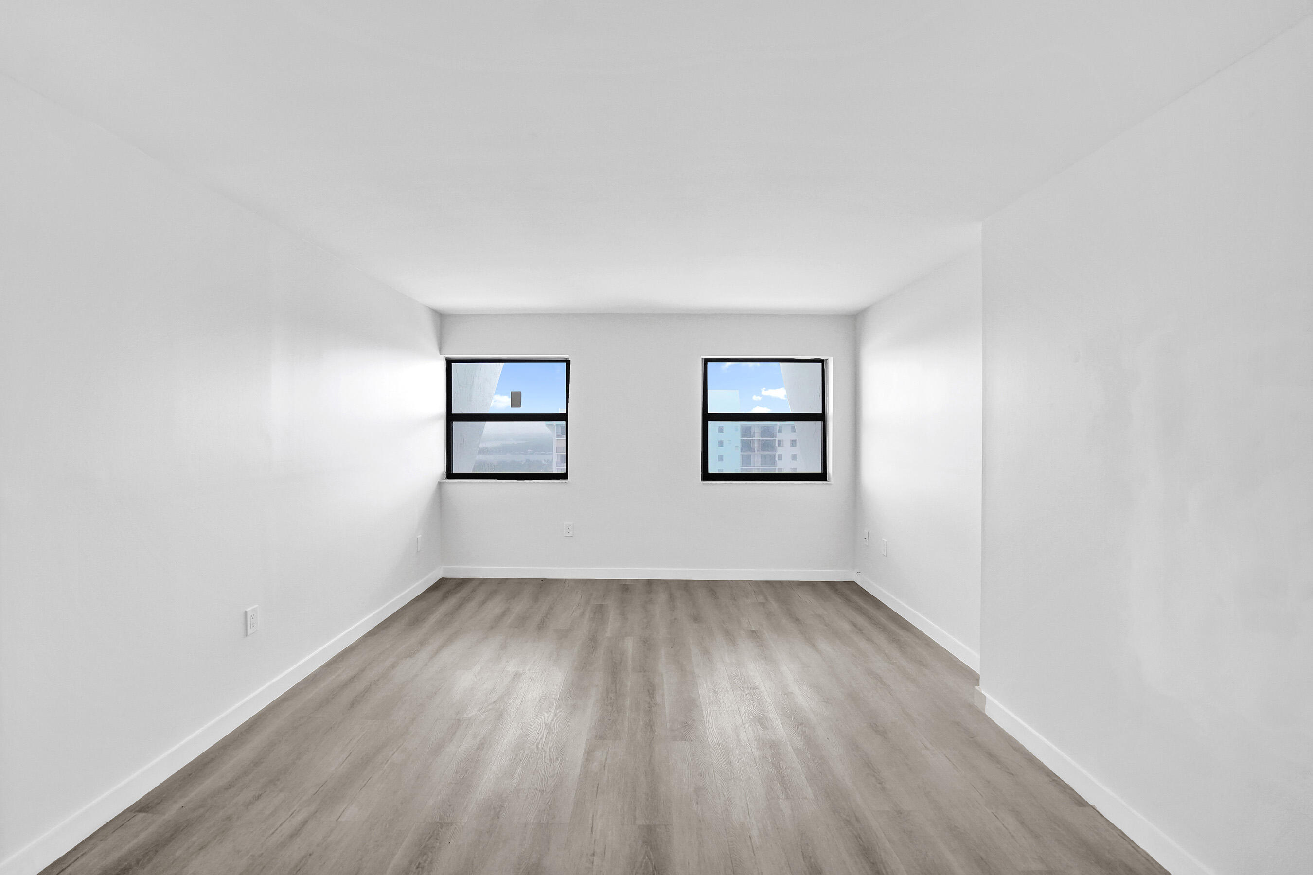 1201 S Ocean Drive 2509s Property Photo 38