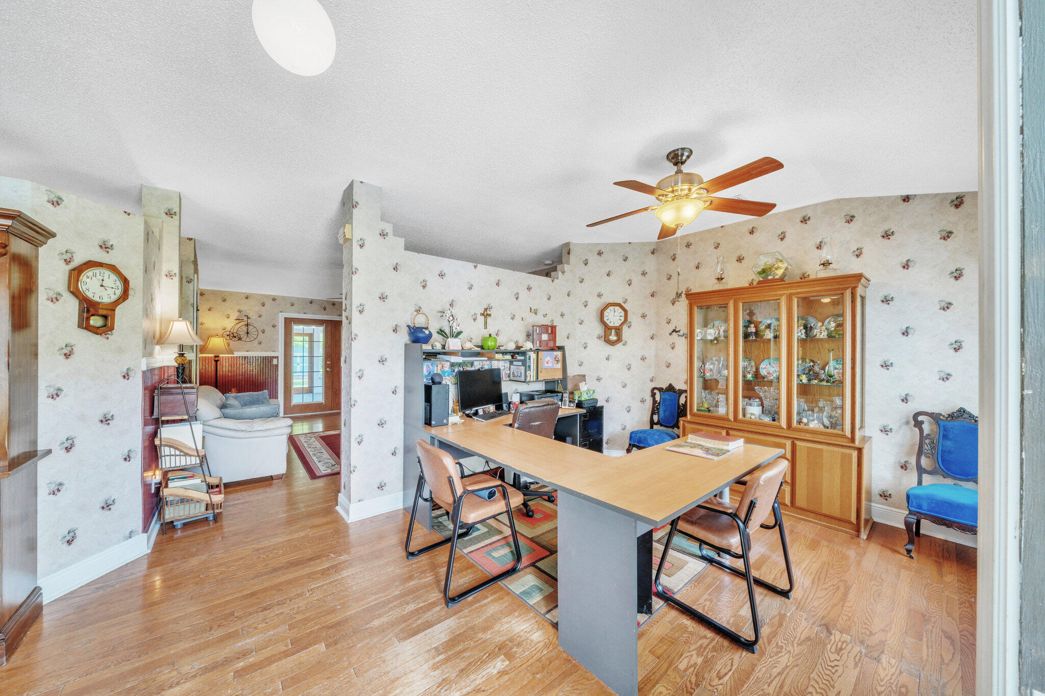 5700 Oleander Avenue Property Photo 10