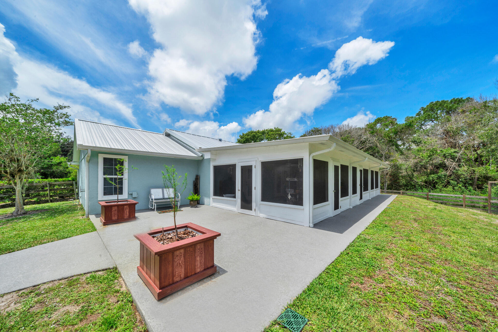 5700 Oleander Avenue Property Photo 27