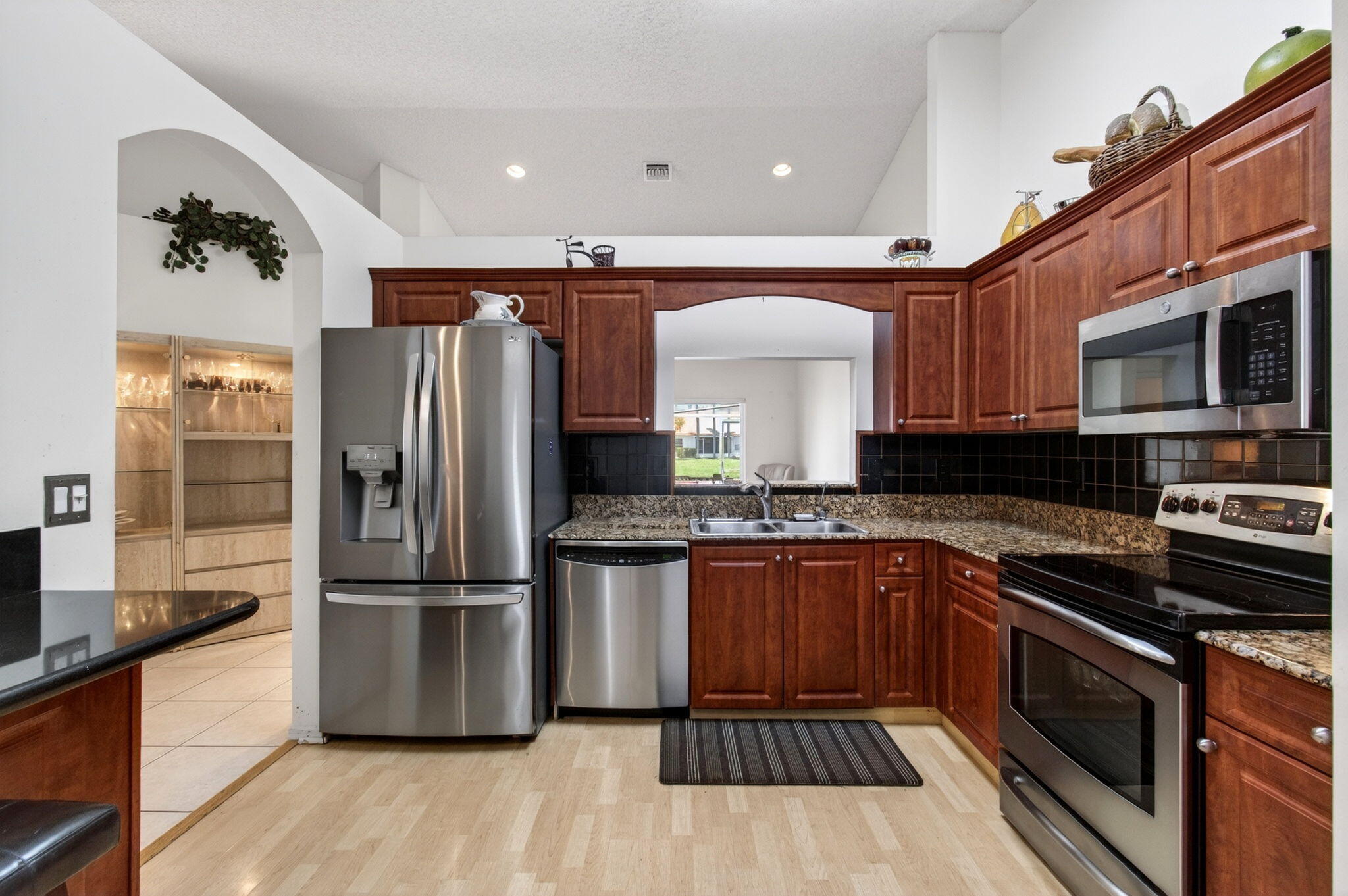 6083 Caladium Road Property Photo 11