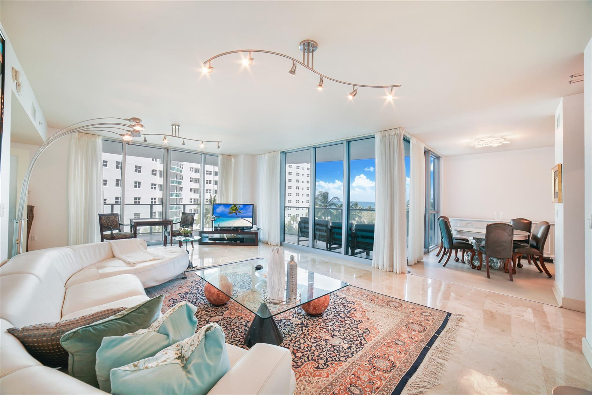 3101 S Ocean Drive 401 Property Photo 3