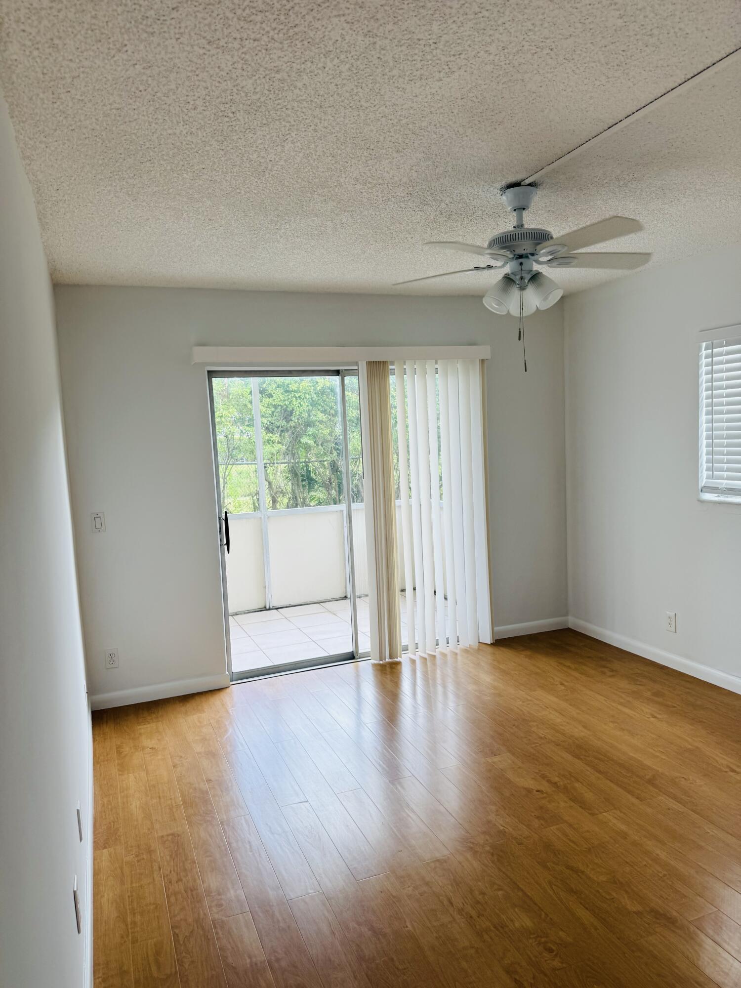 490 Normandy K Property Photo 8