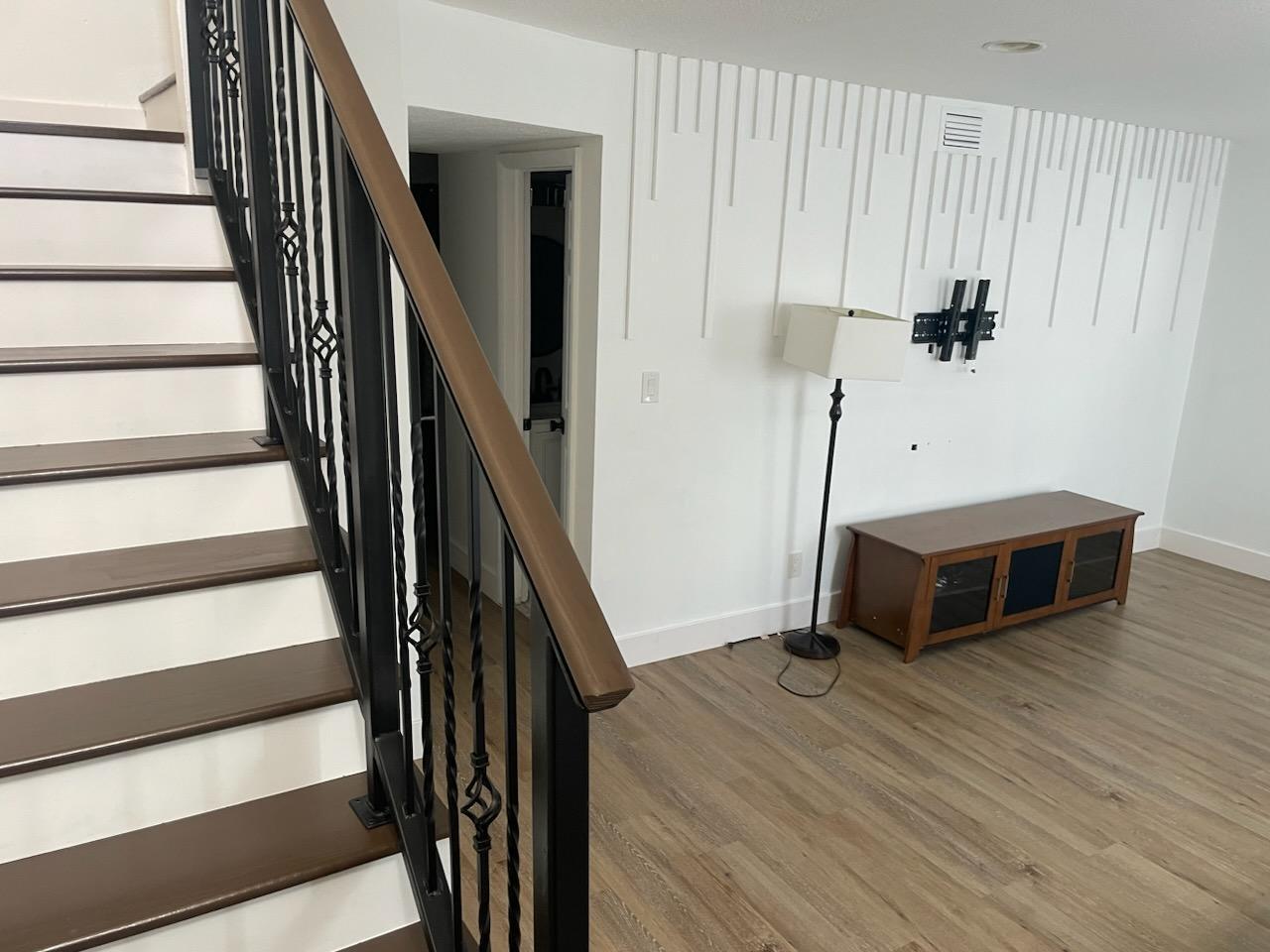 28 Madrid Lane Property Photo 4