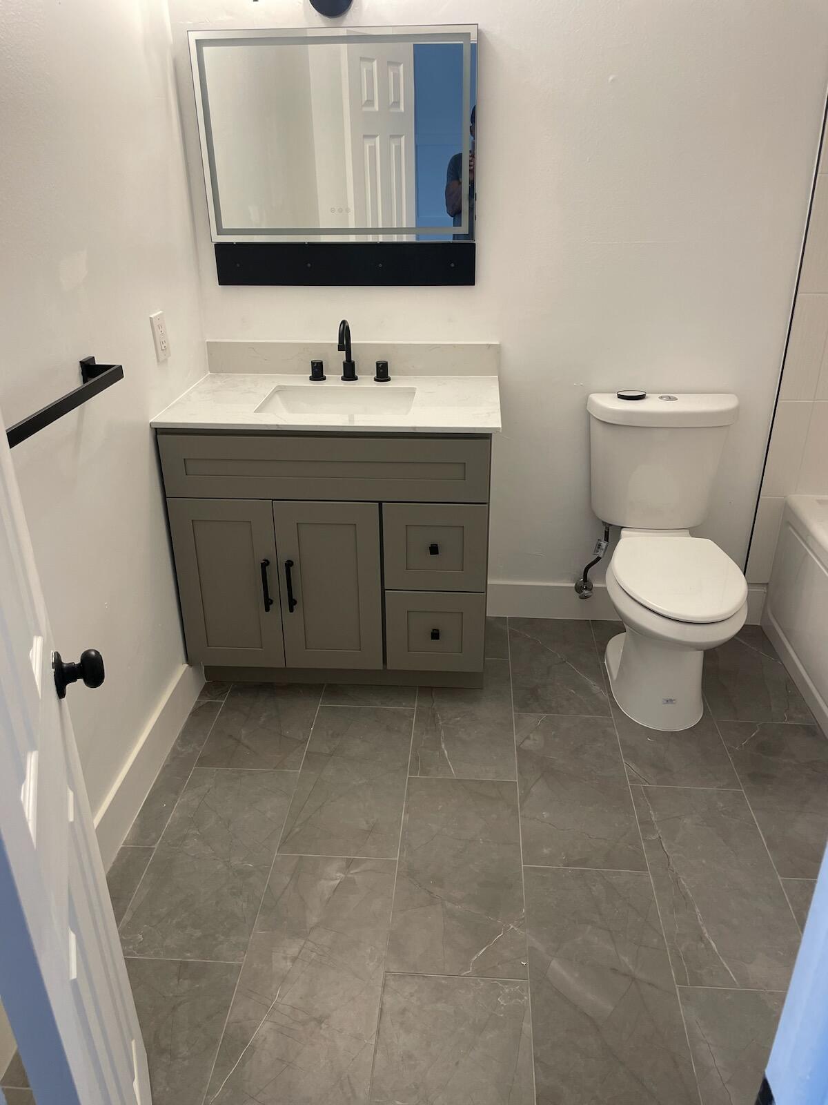 28 Madrid Lane Property Photo 7
