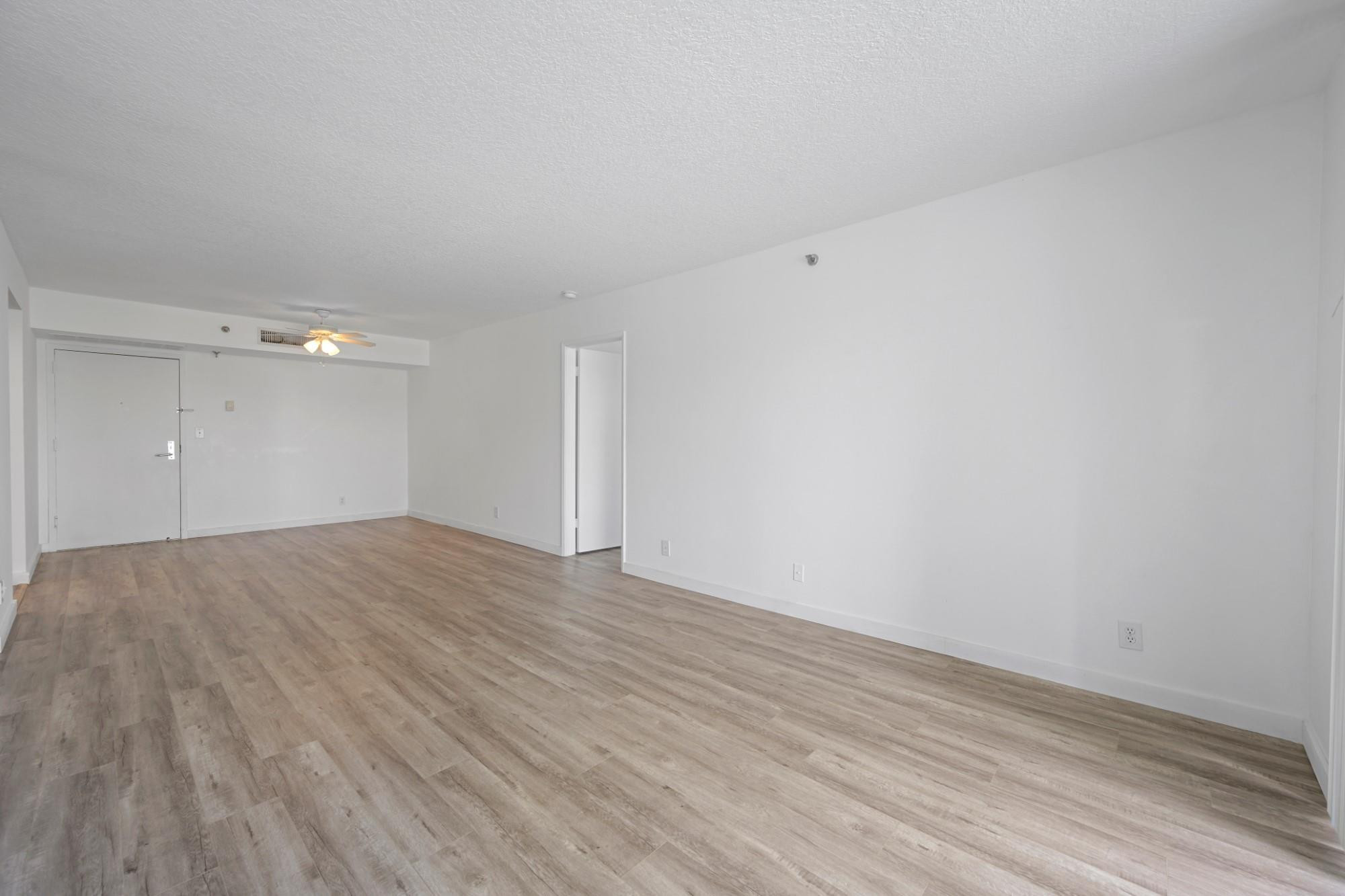 3300 Ne 192nd Street 915 Property Photo 18