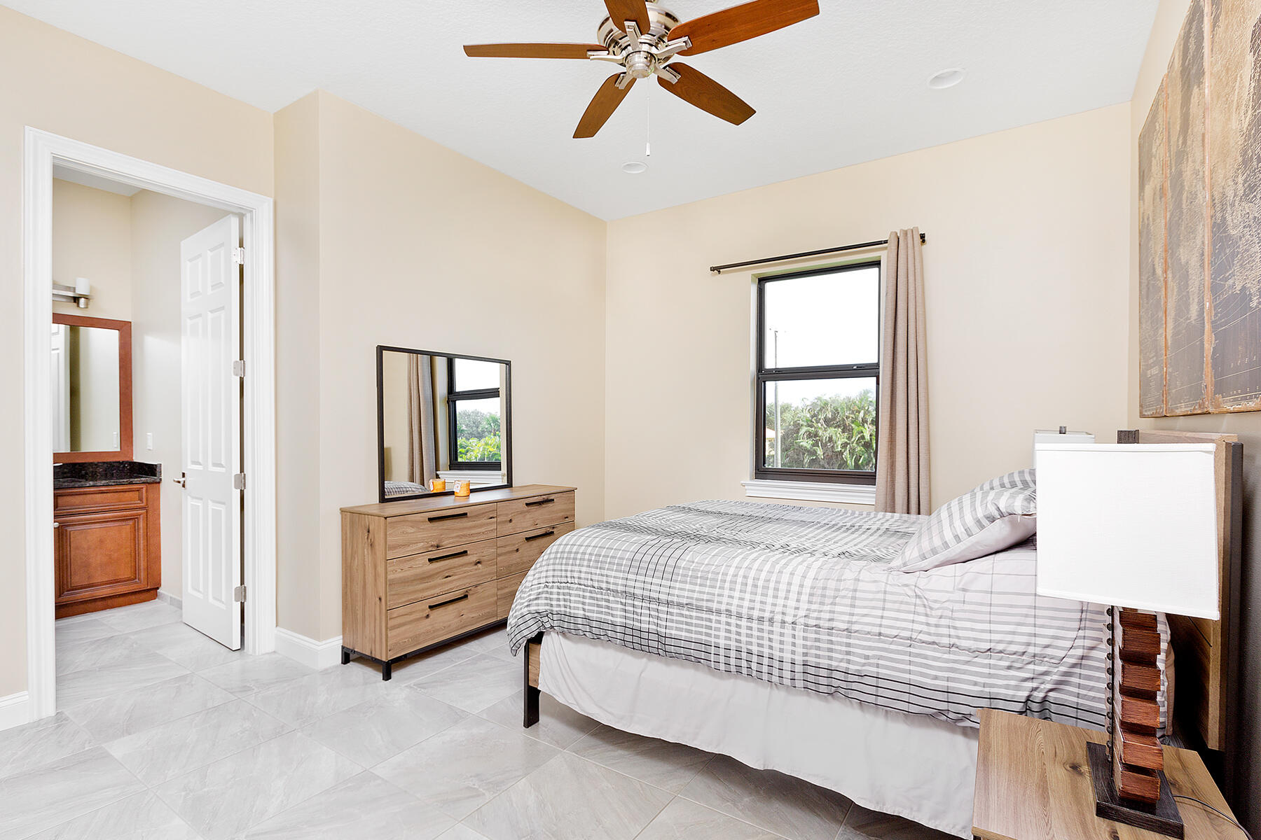3310 Palm Beach Point Boulevard Property Photo 36