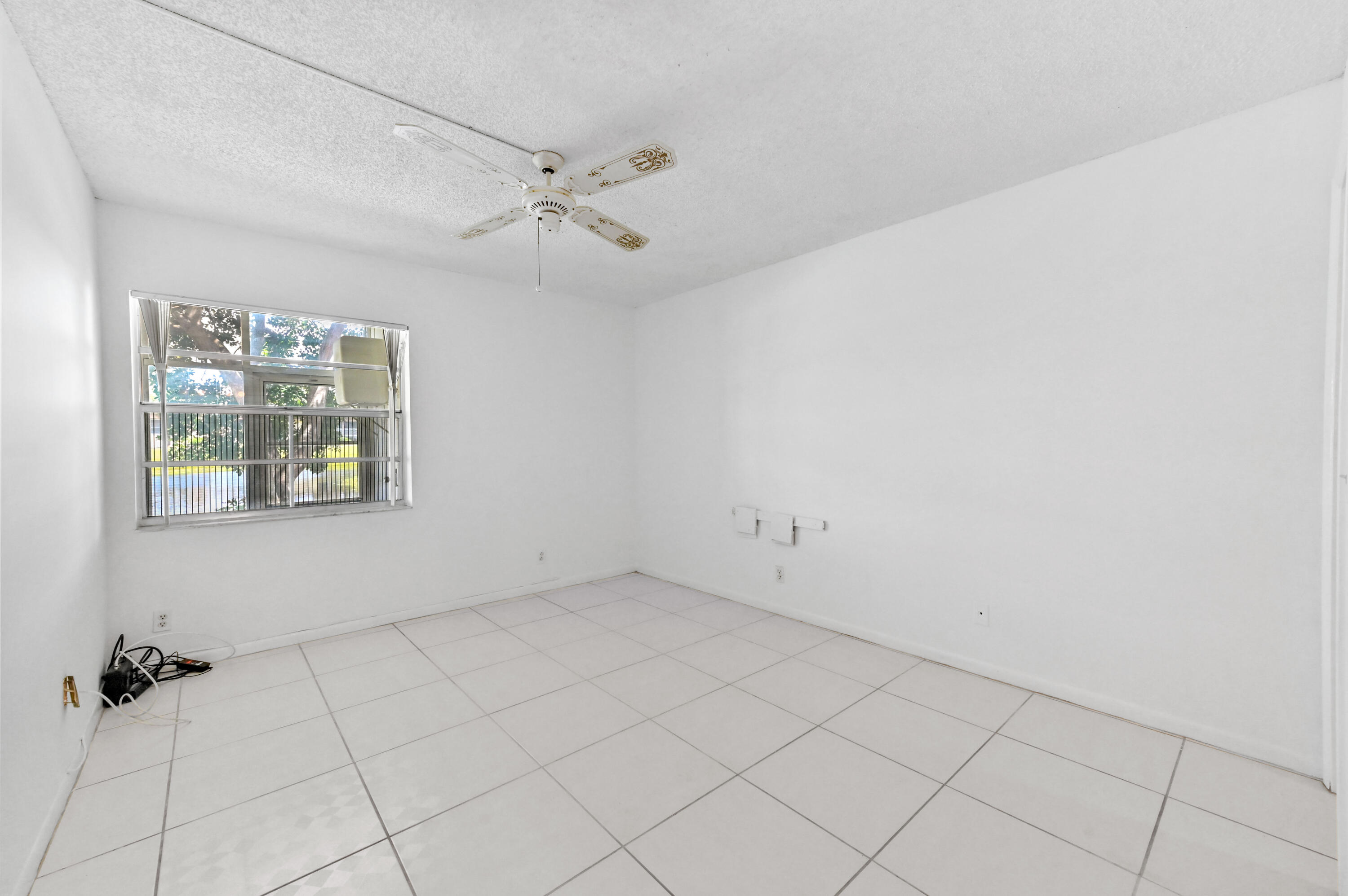 346 Capri H Property Photo 6