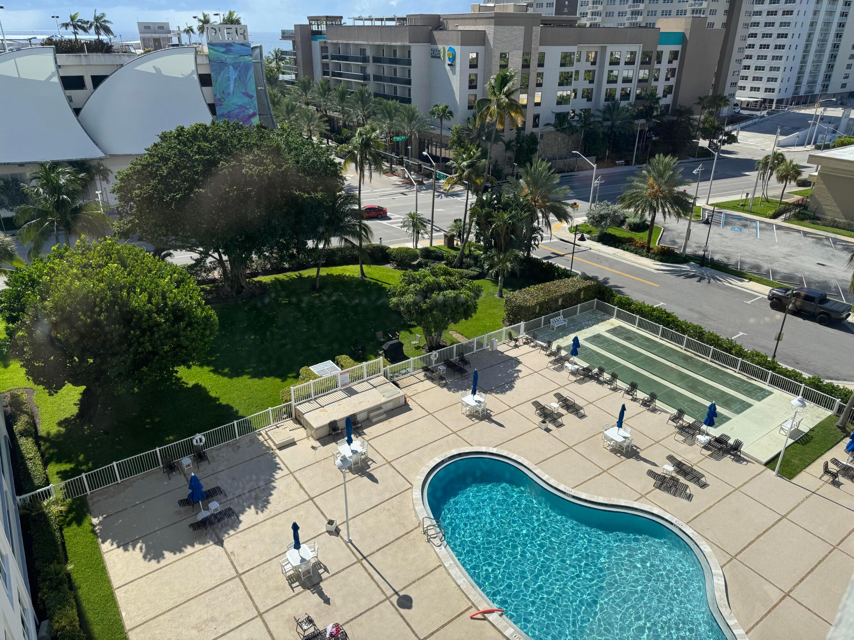 201 N Ocean Boulevard Ph1 Property Photo 14
