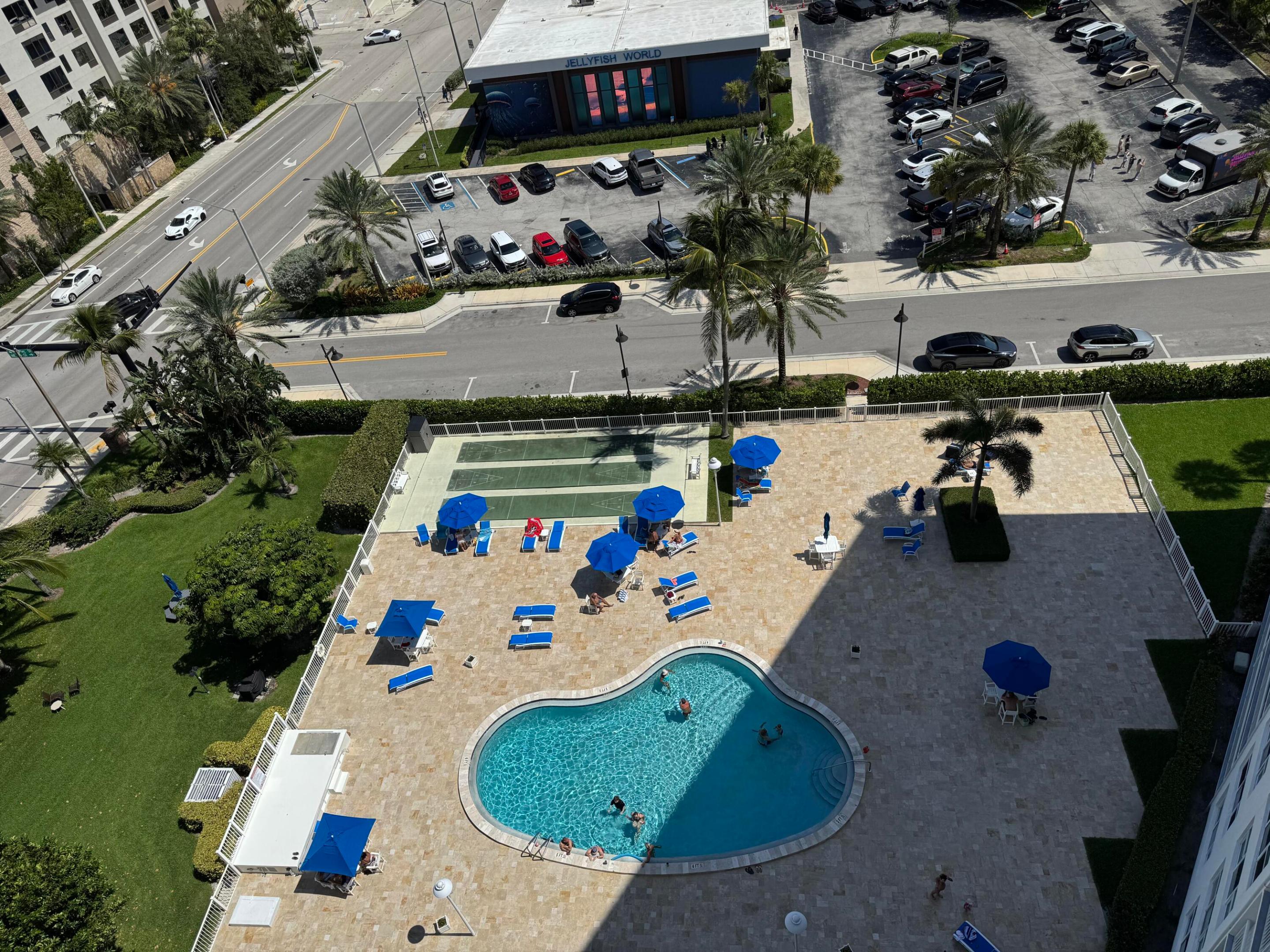 201 N Ocean Boulevard Ph1 Property Photo 32