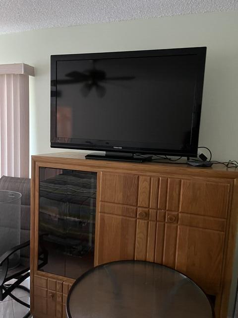 457 Flanders 457 Property Photo 6