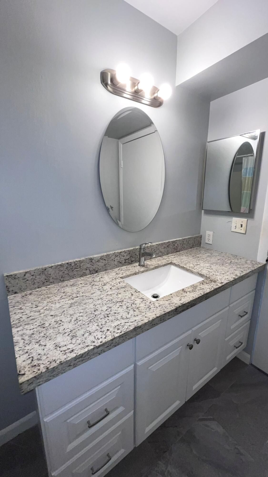 815 W Boynton Beach Boulevard 11-107 Property Photo 14